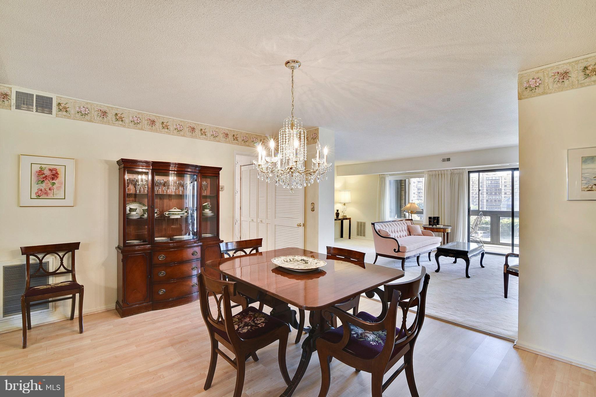 ROTONDA - Residential