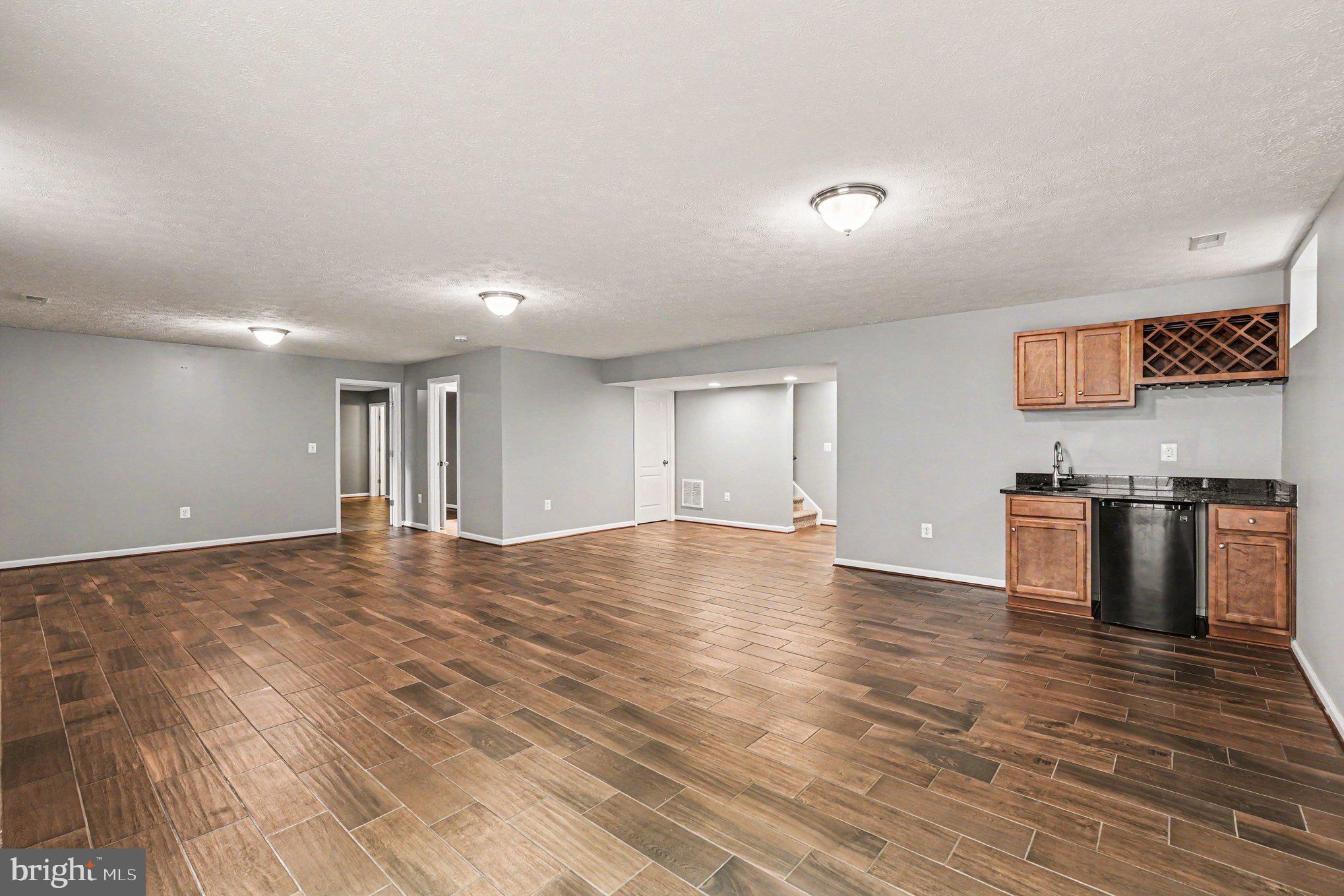 STAFFORD ESTATES - Residential