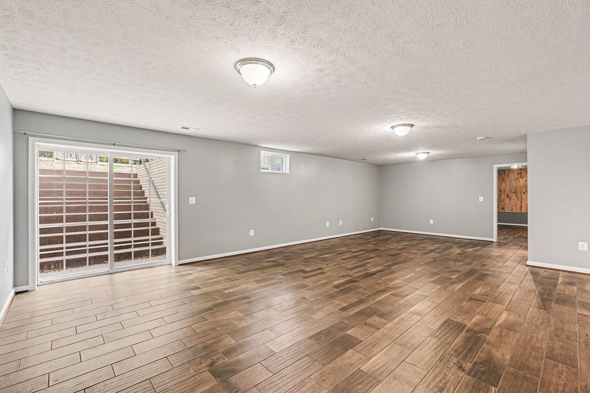 STAFFORD ESTATES - Residential