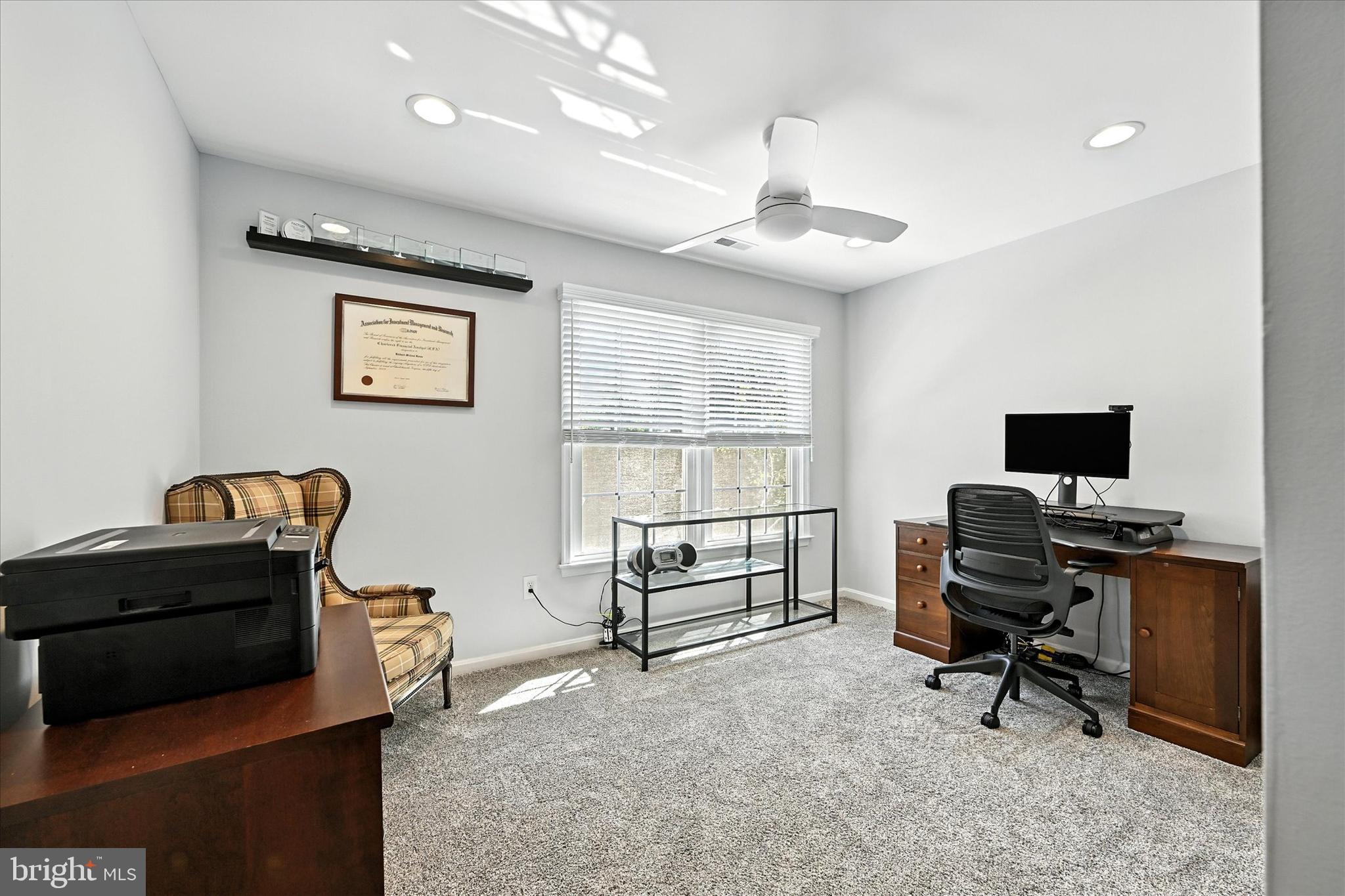 BURLEIGH MANOR - Residential