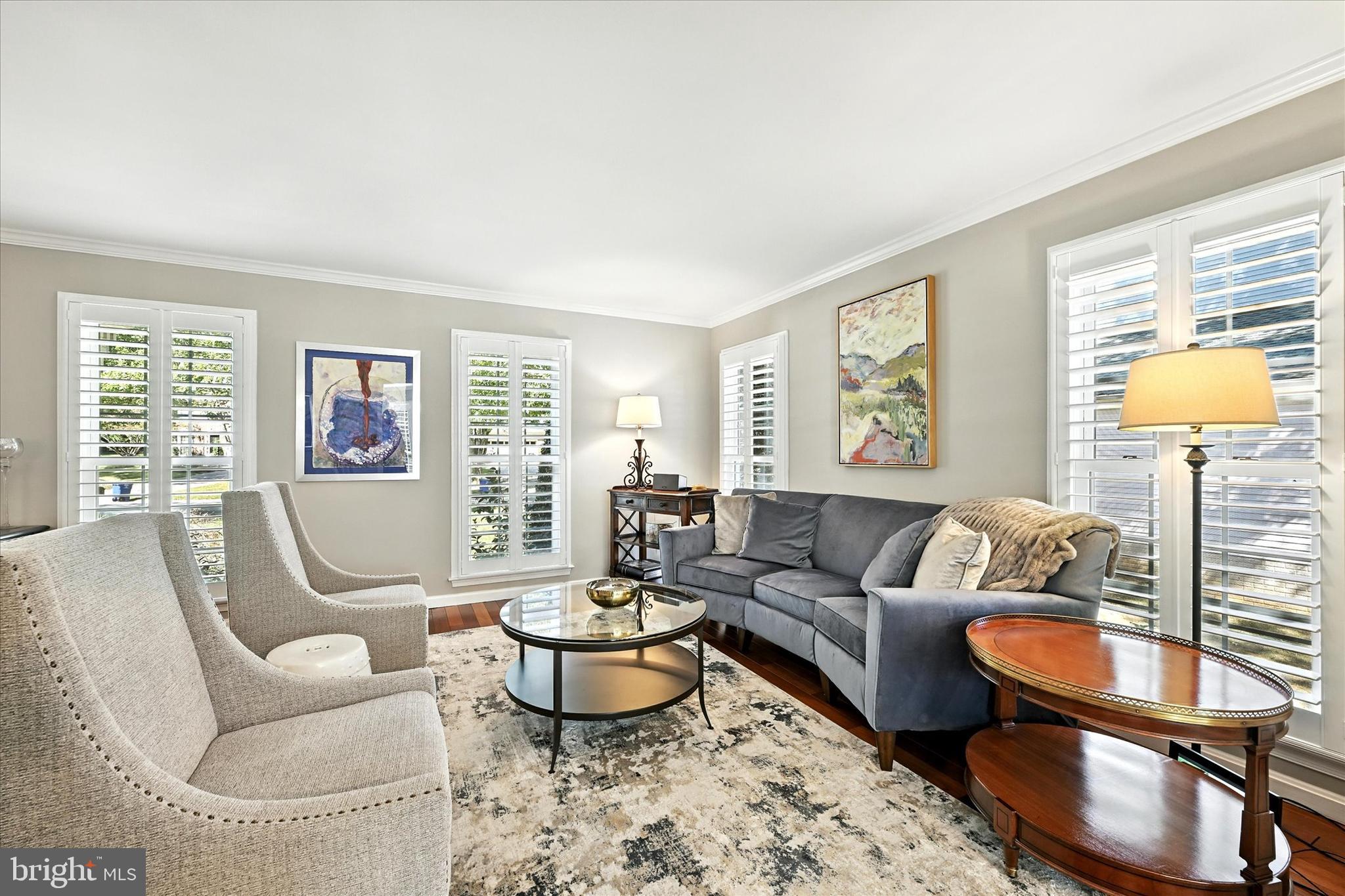 BURLEIGH MANOR - Residential