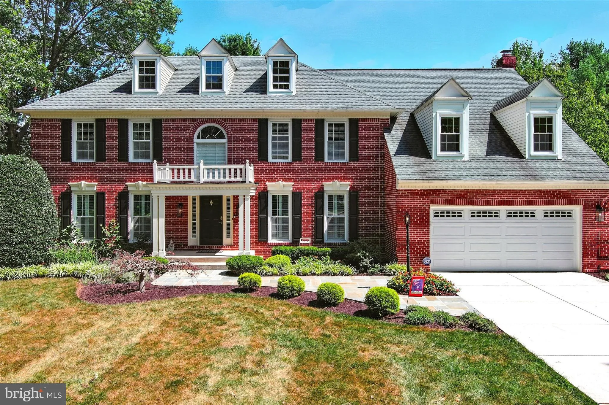 Ellicott City, Maryland 21042, United States, 5 Bedrooms Bedrooms, ,5 BathroomsBathrooms,Residential,Pending,204917