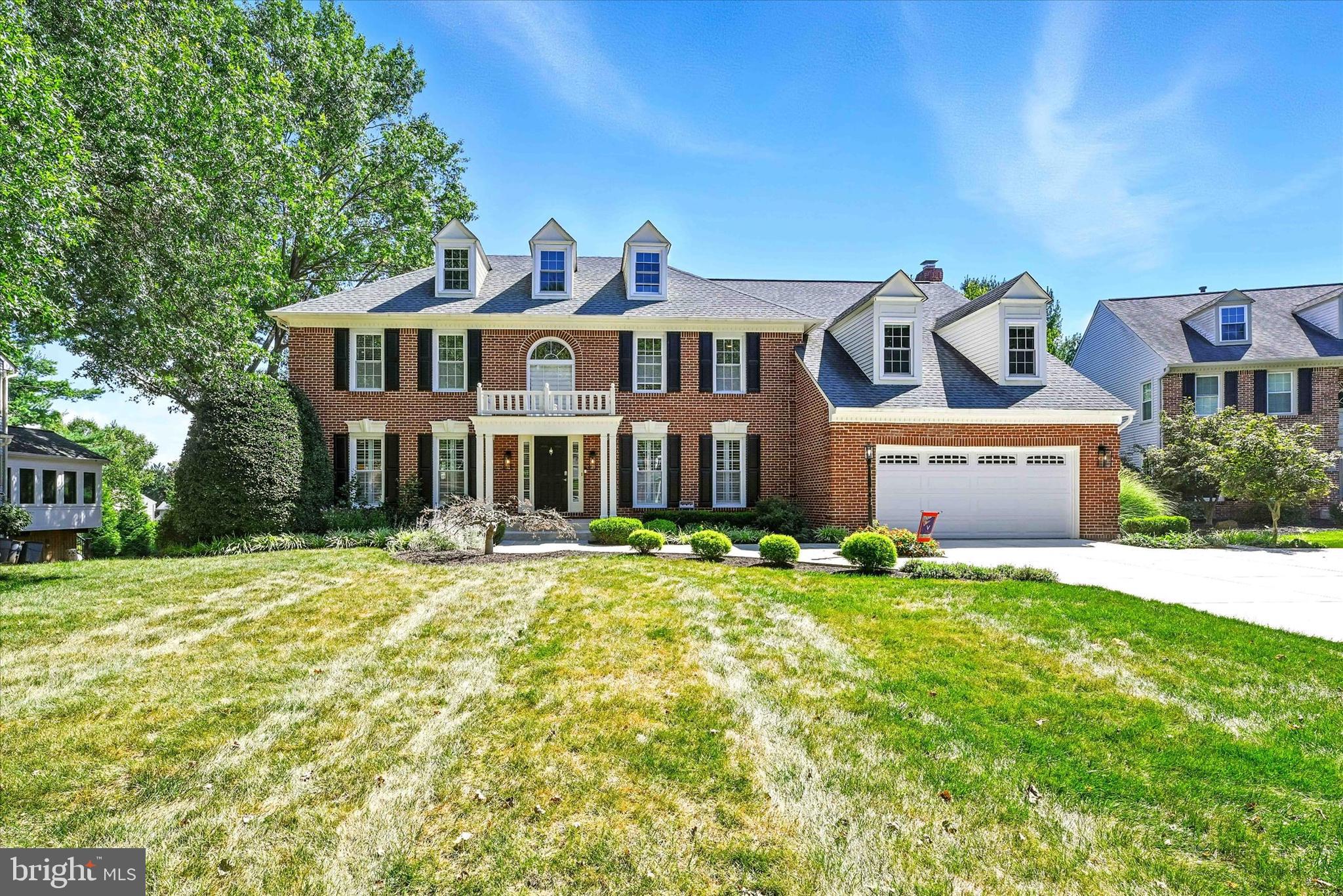 BURLEIGH MANOR - Residential