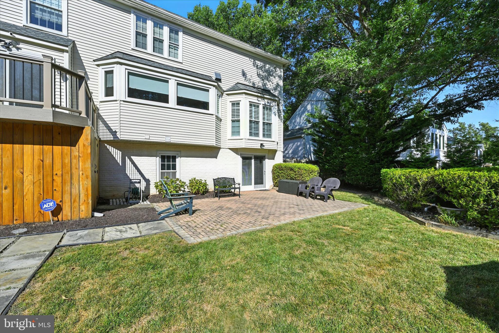 BURLEIGH MANOR - Residential