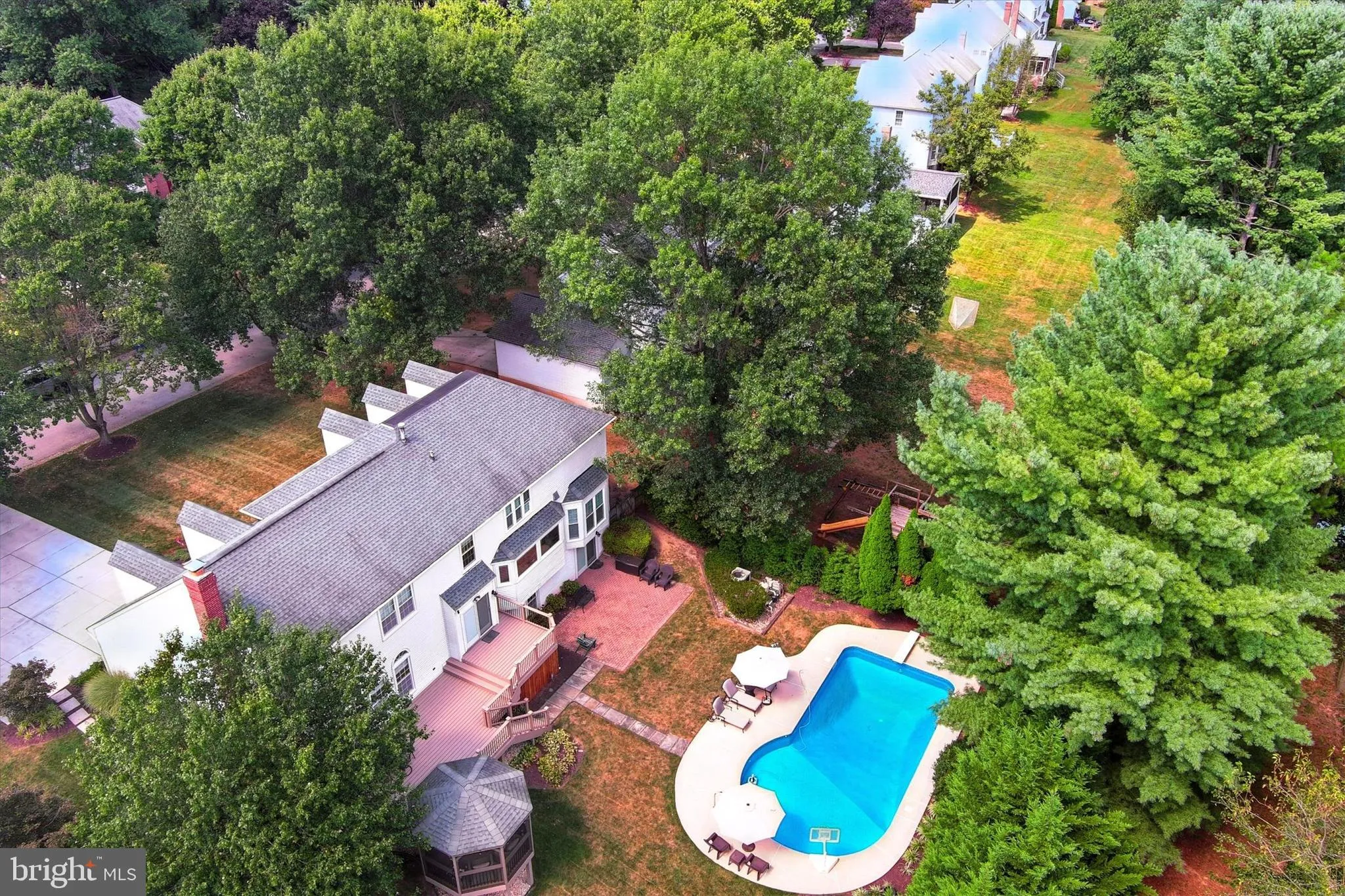 Ellicott City, Maryland 21042, United States, 5 Bedrooms Bedrooms, ,5 BathroomsBathrooms,Residential,Pending,204917