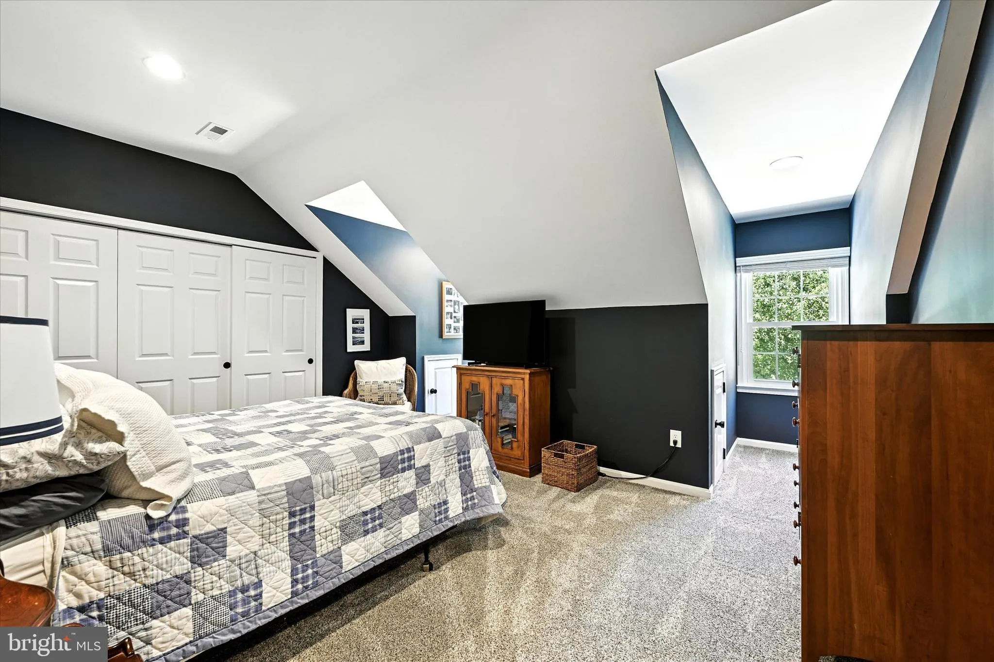 Ellicott City, Maryland 21042, United States, 5 Bedrooms Bedrooms, ,5 BathroomsBathrooms,Residential,Pending,204917