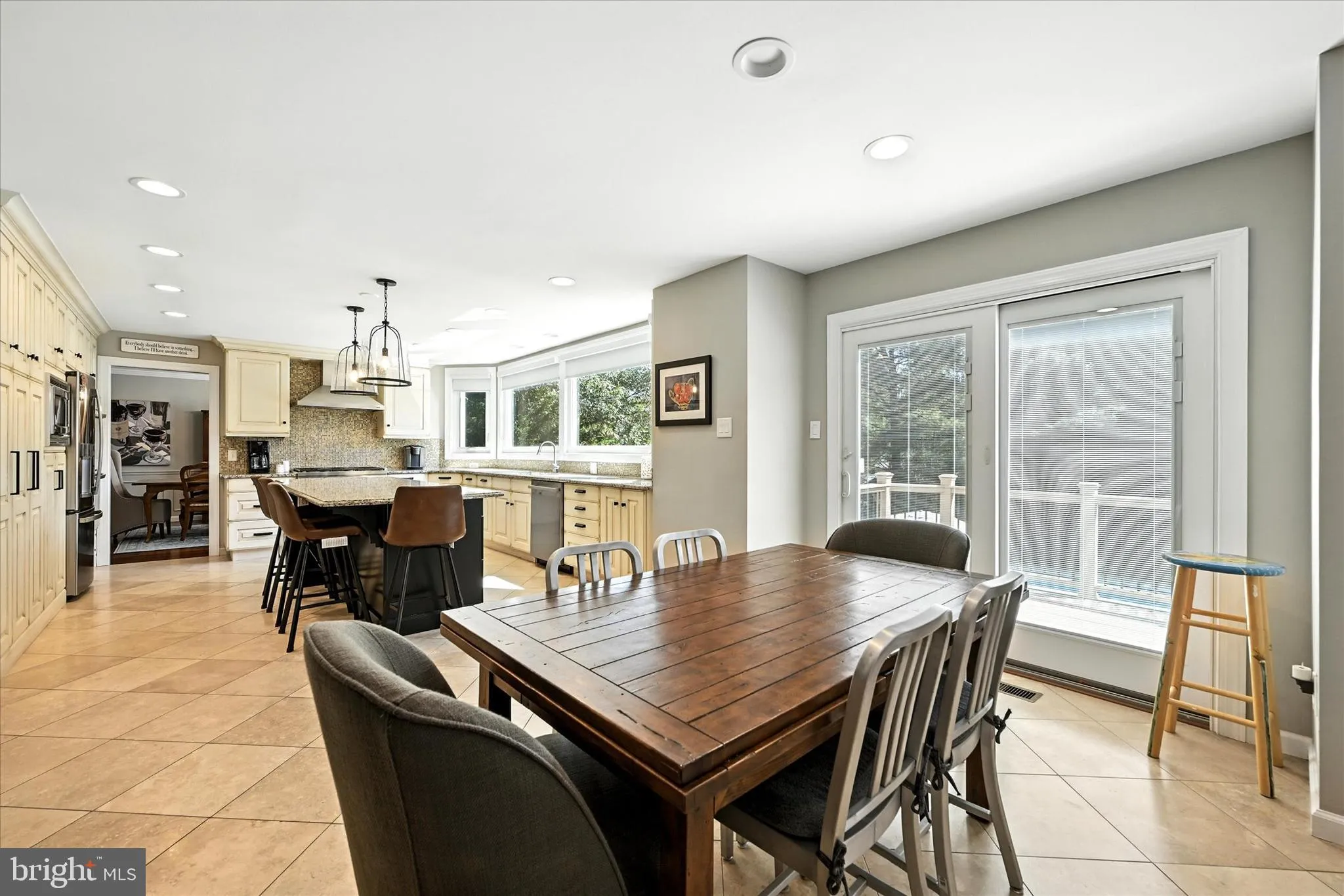 Ellicott City, Maryland 21042, United States, 5 Bedrooms Bedrooms, ,5 BathroomsBathrooms,Residential,Pending,204917