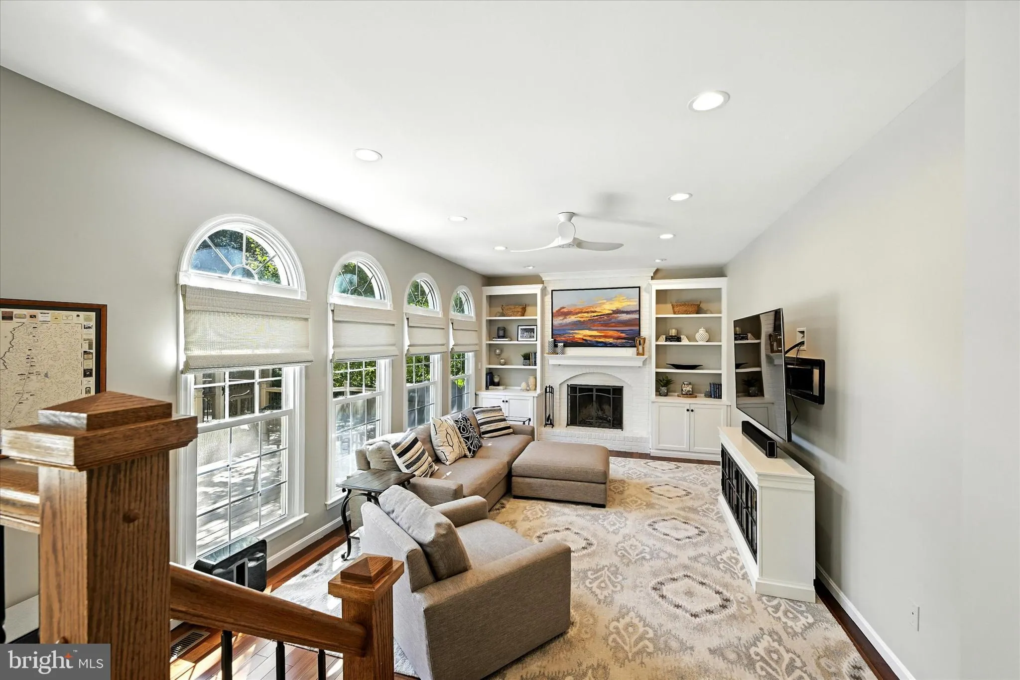 Ellicott City, Maryland 21042, United States, 5 Bedrooms Bedrooms, ,5 BathroomsBathrooms,Residential,Pending,204917