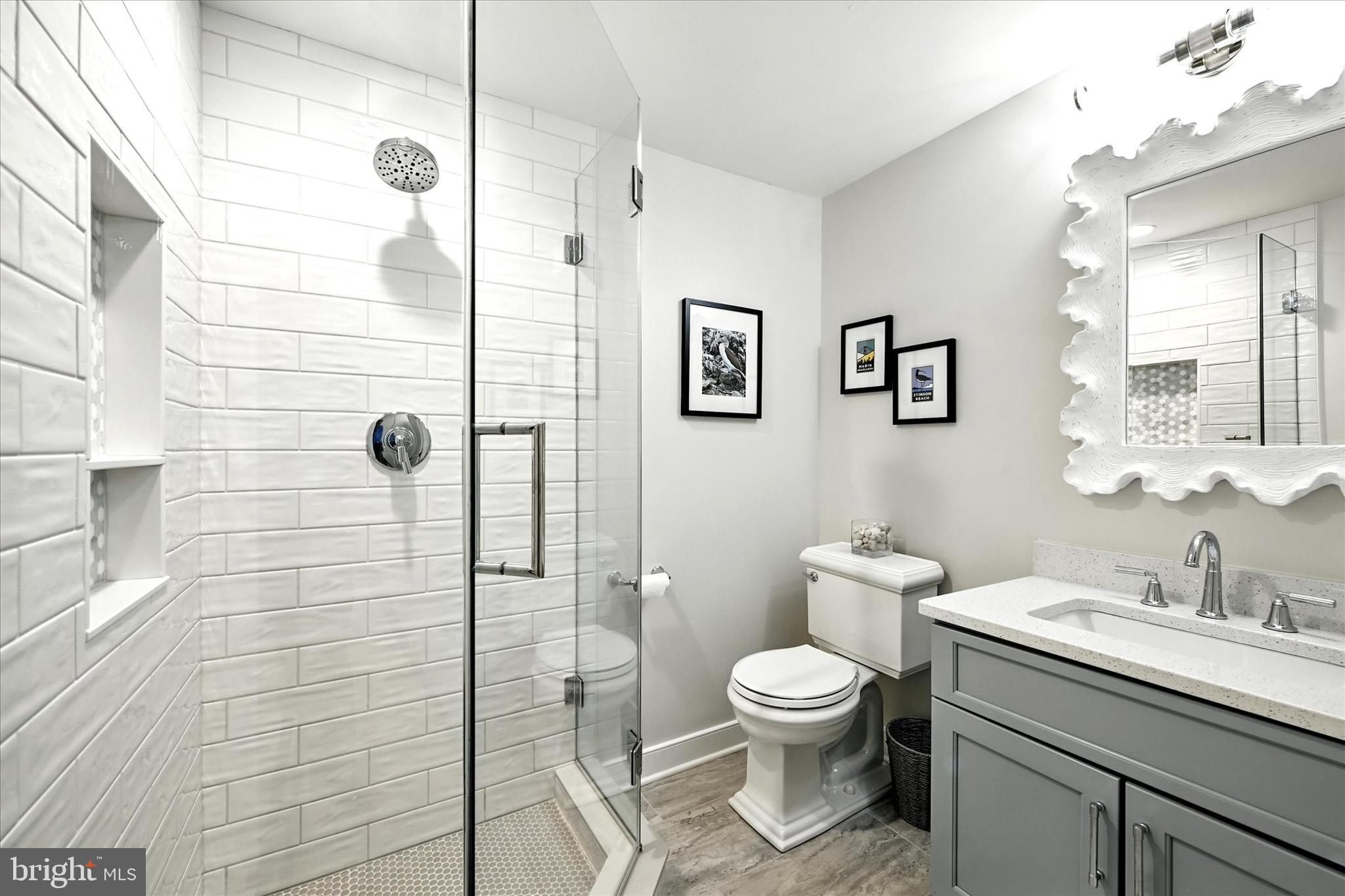 BURLEIGH MANOR - Residential