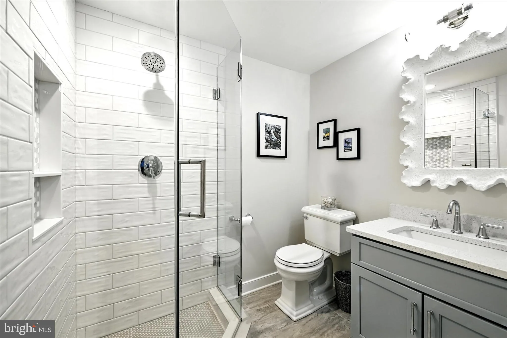 Ellicott City, Maryland 21042, United States, 5 Bedrooms Bedrooms, ,5 BathroomsBathrooms,Residential,Pending,204917