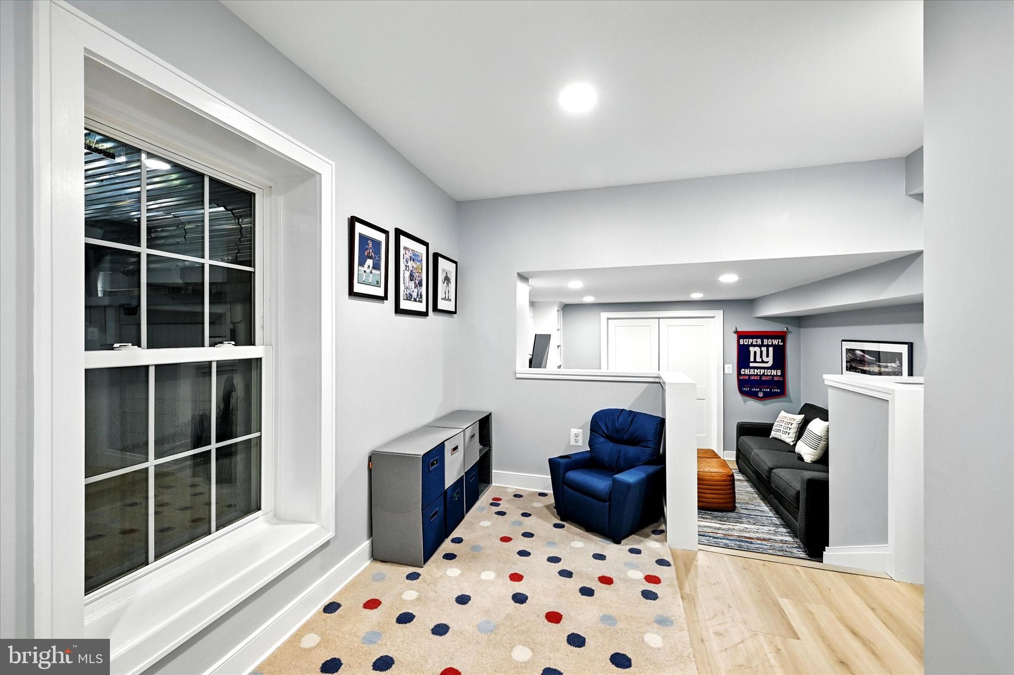 BURLEIGH MANOR - Residential