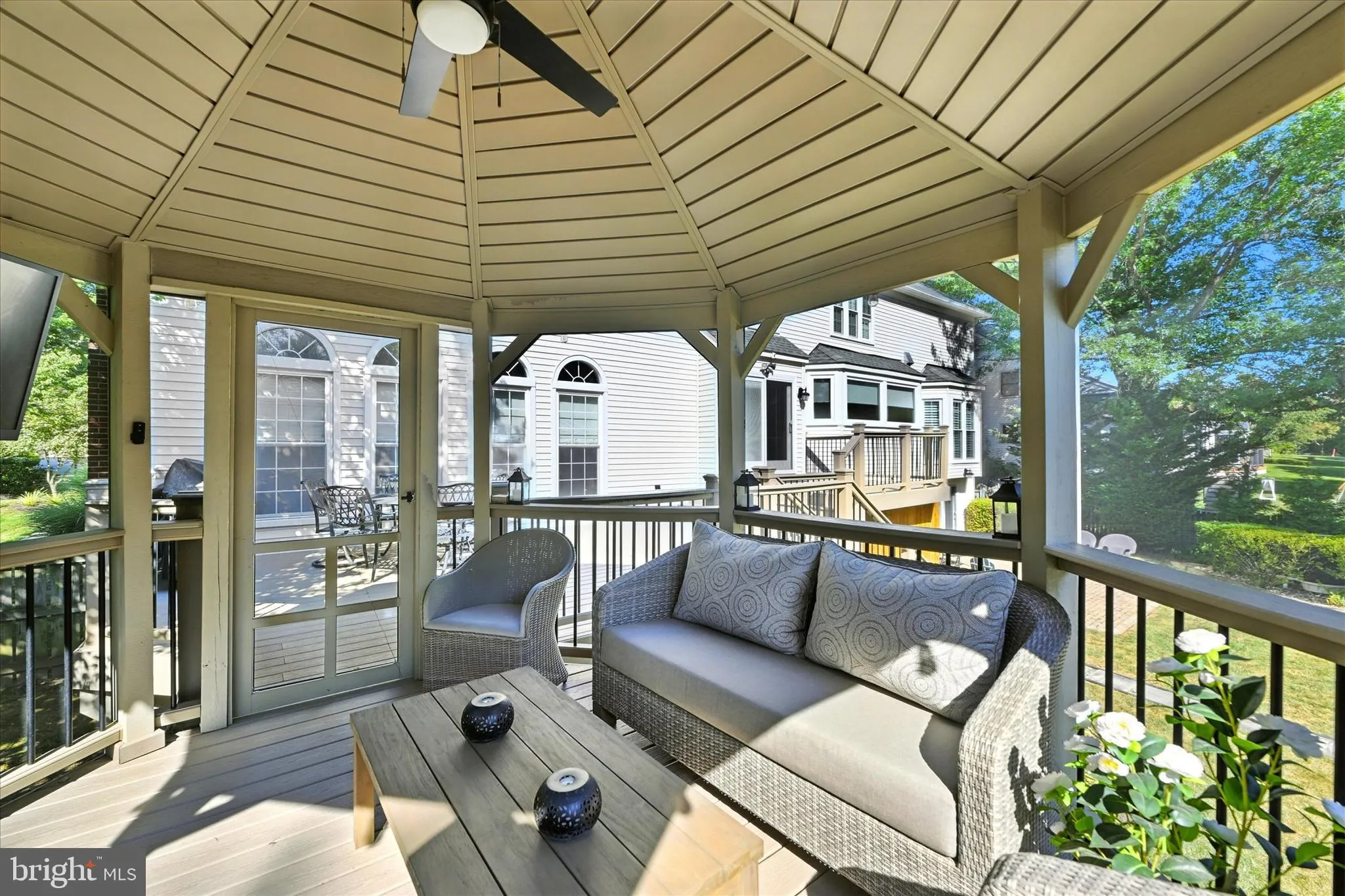 Ellicott City, Maryland 21042, United States, 5 Bedrooms Bedrooms, ,5 BathroomsBathrooms,Residential,Pending,204917