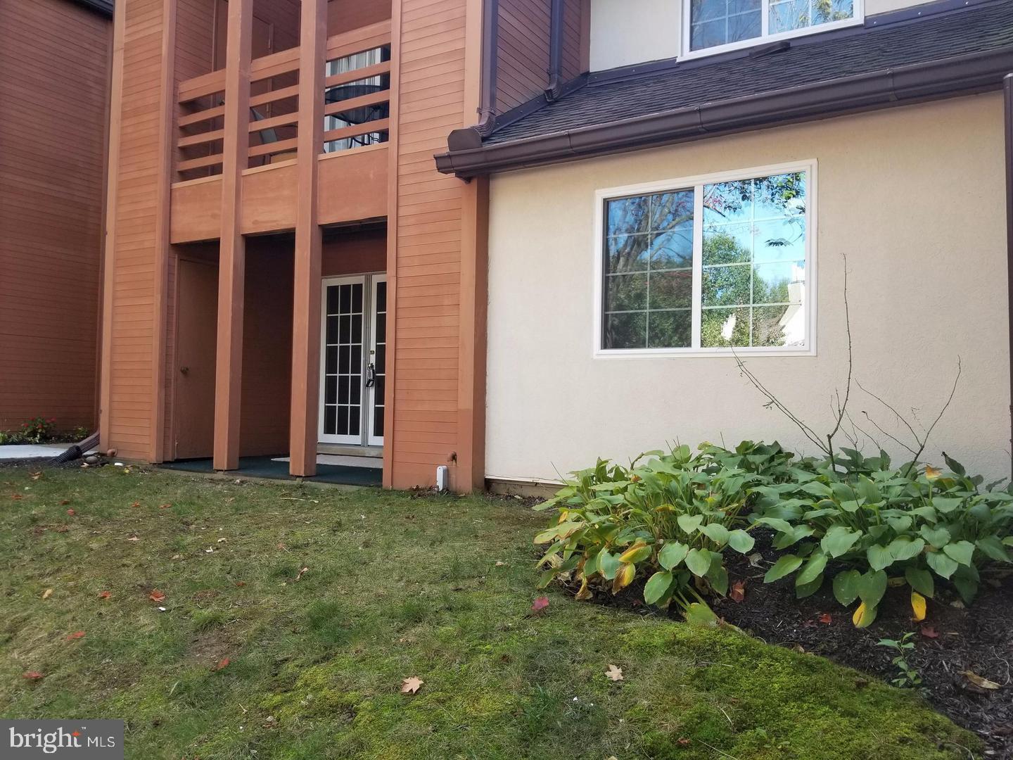 4934 COLUMBIA ROAD 458