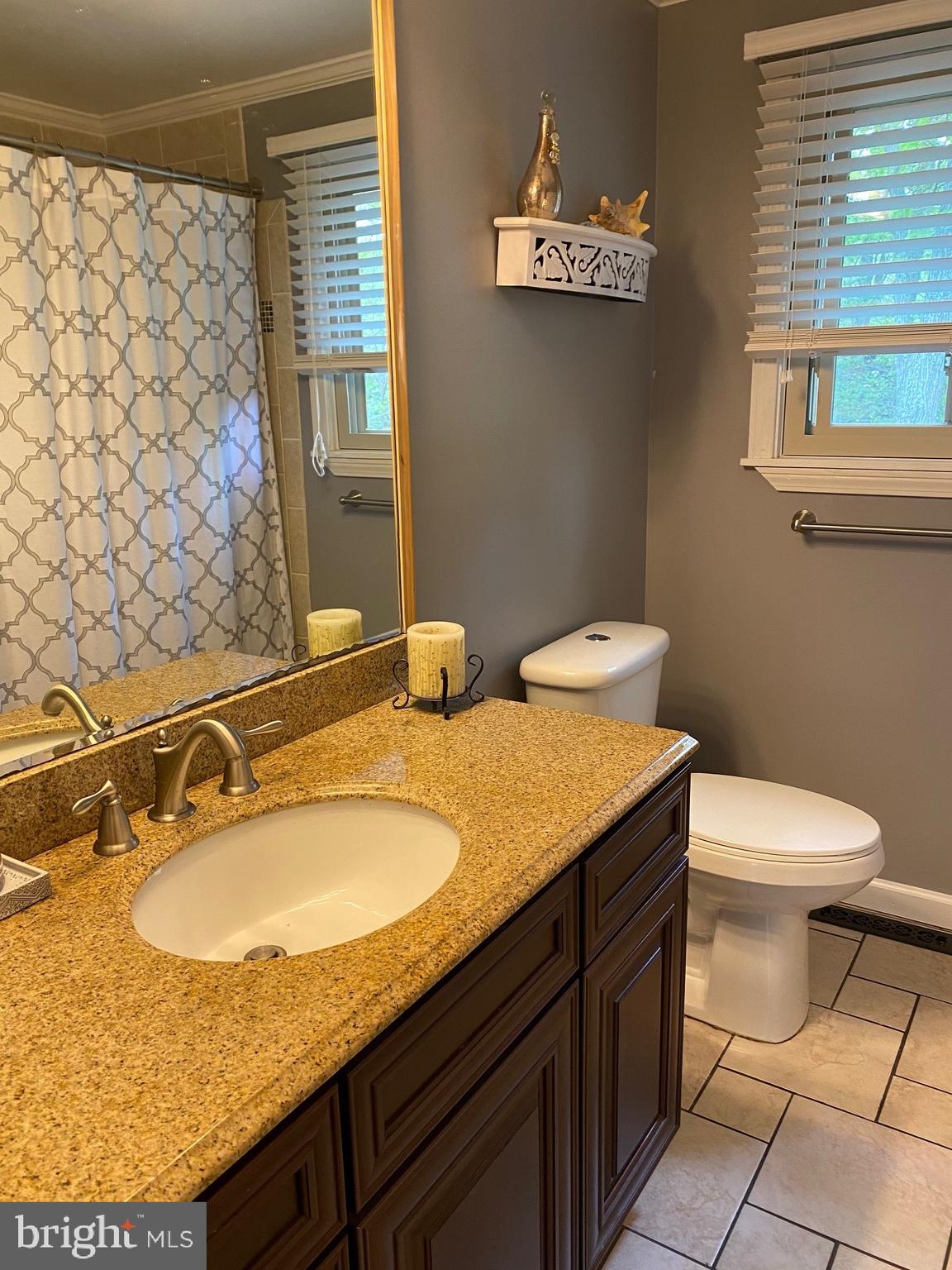 CEDAR COVE - Residential