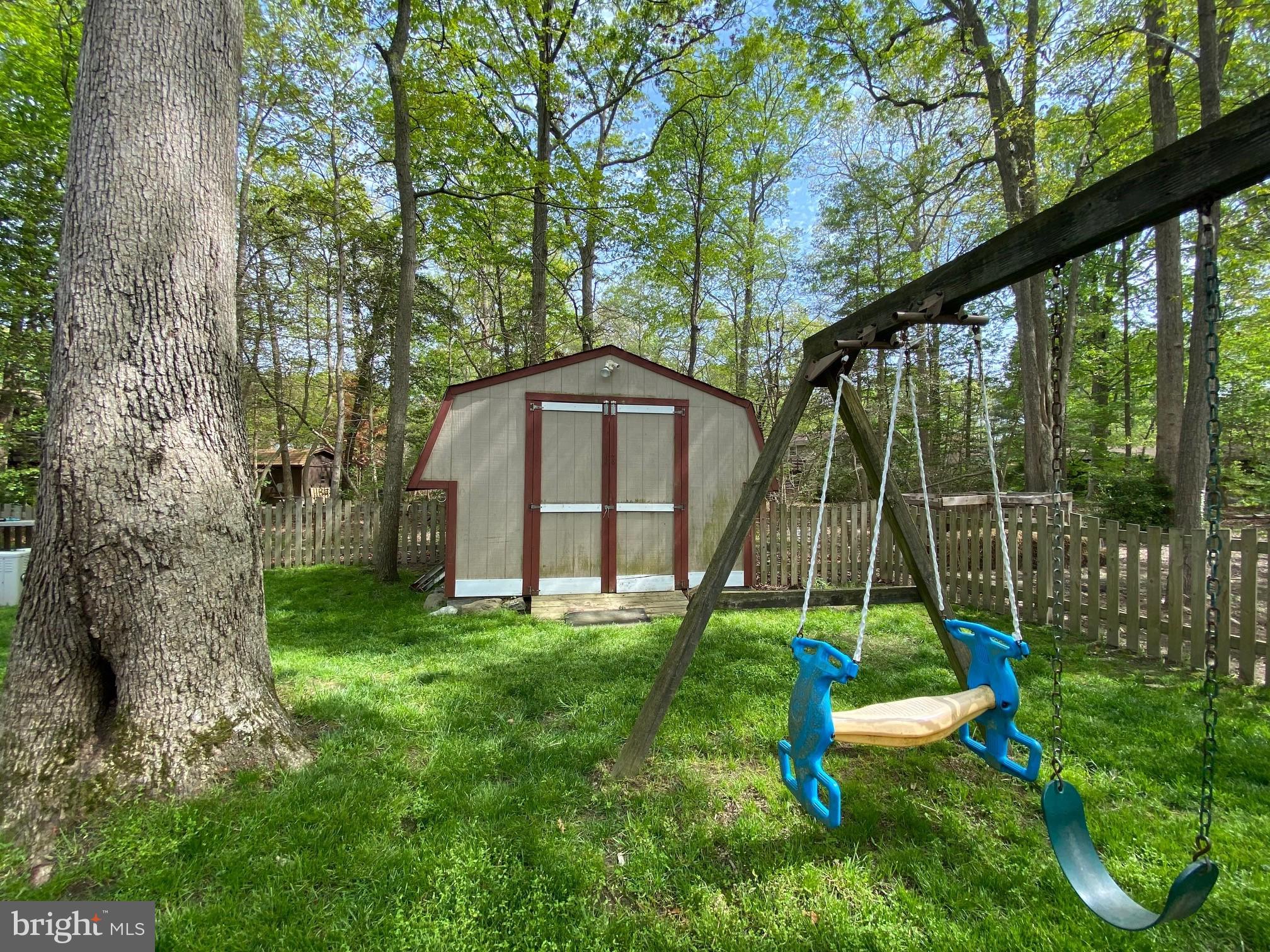 CEDAR COVE - Residential