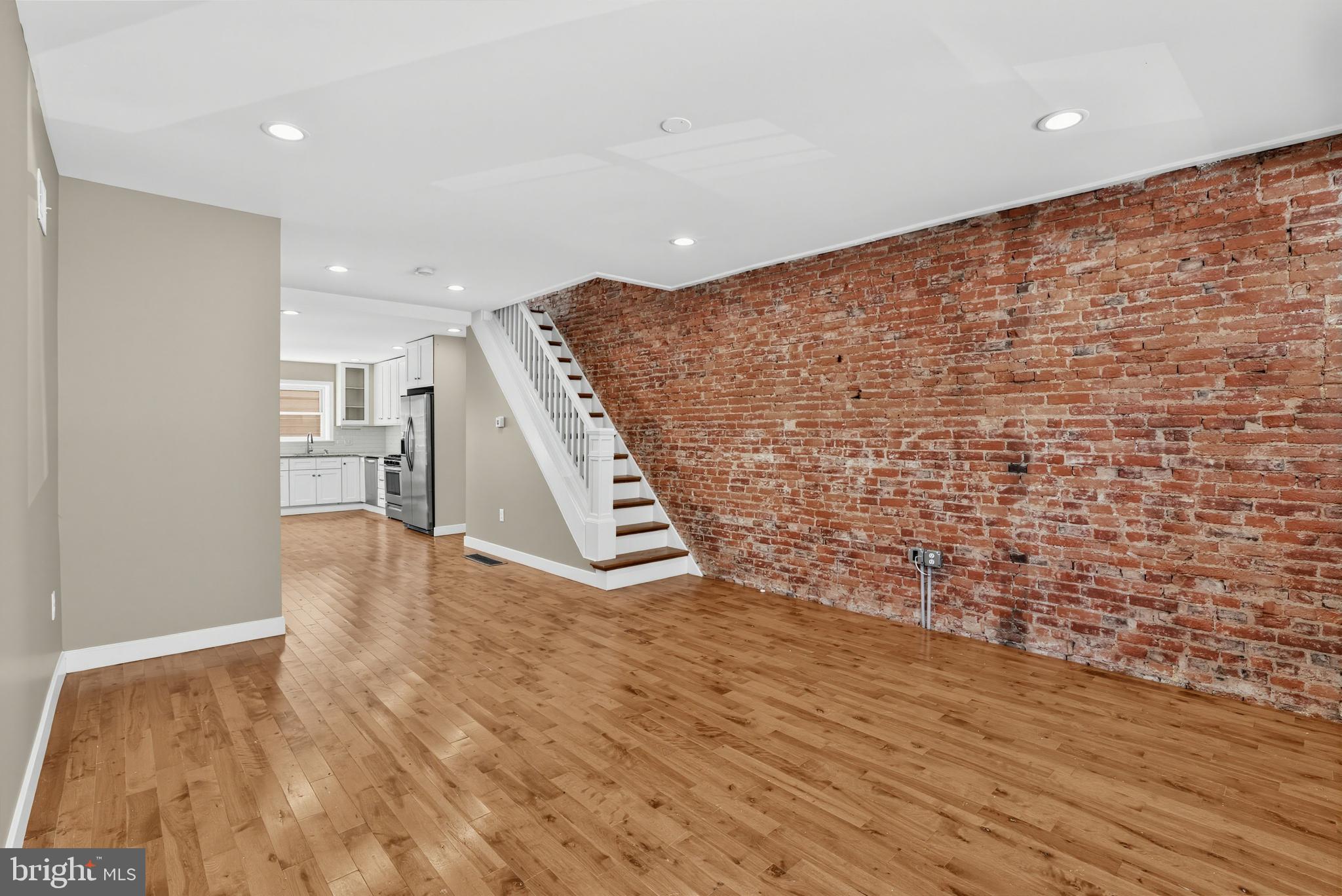 530 GREENWICH STREET