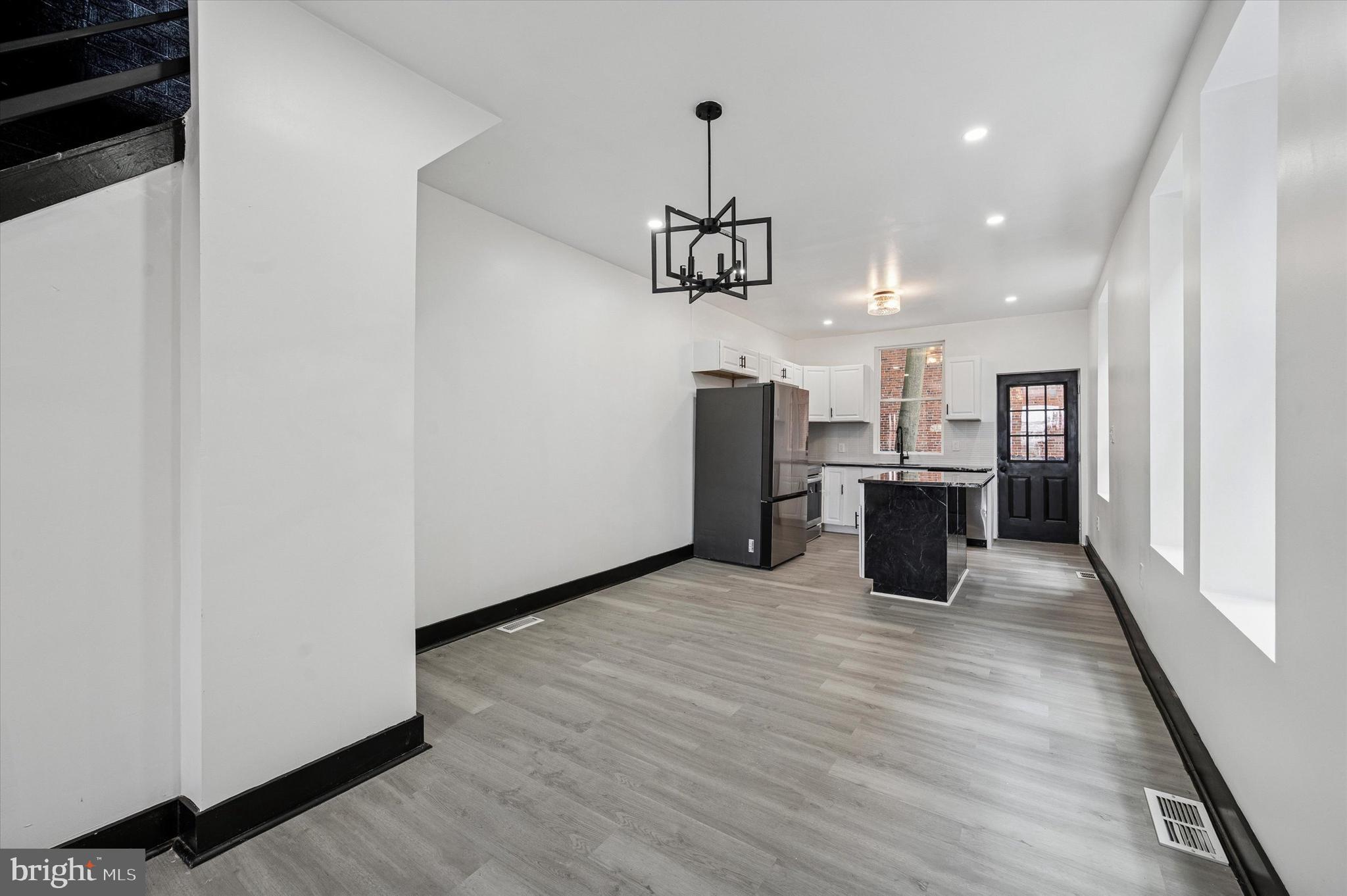 OVERBROOK - Residential