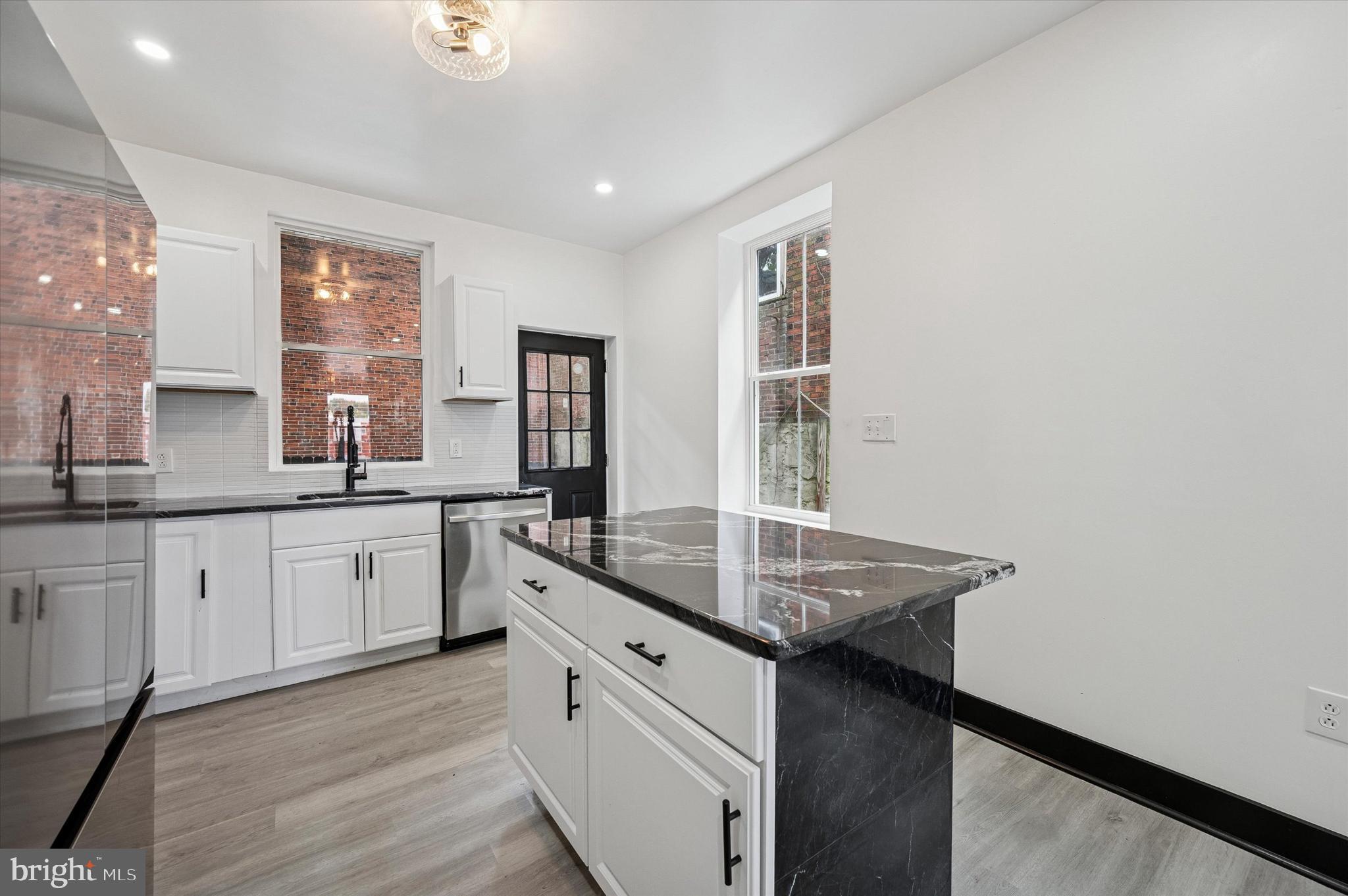 OVERBROOK - Residential