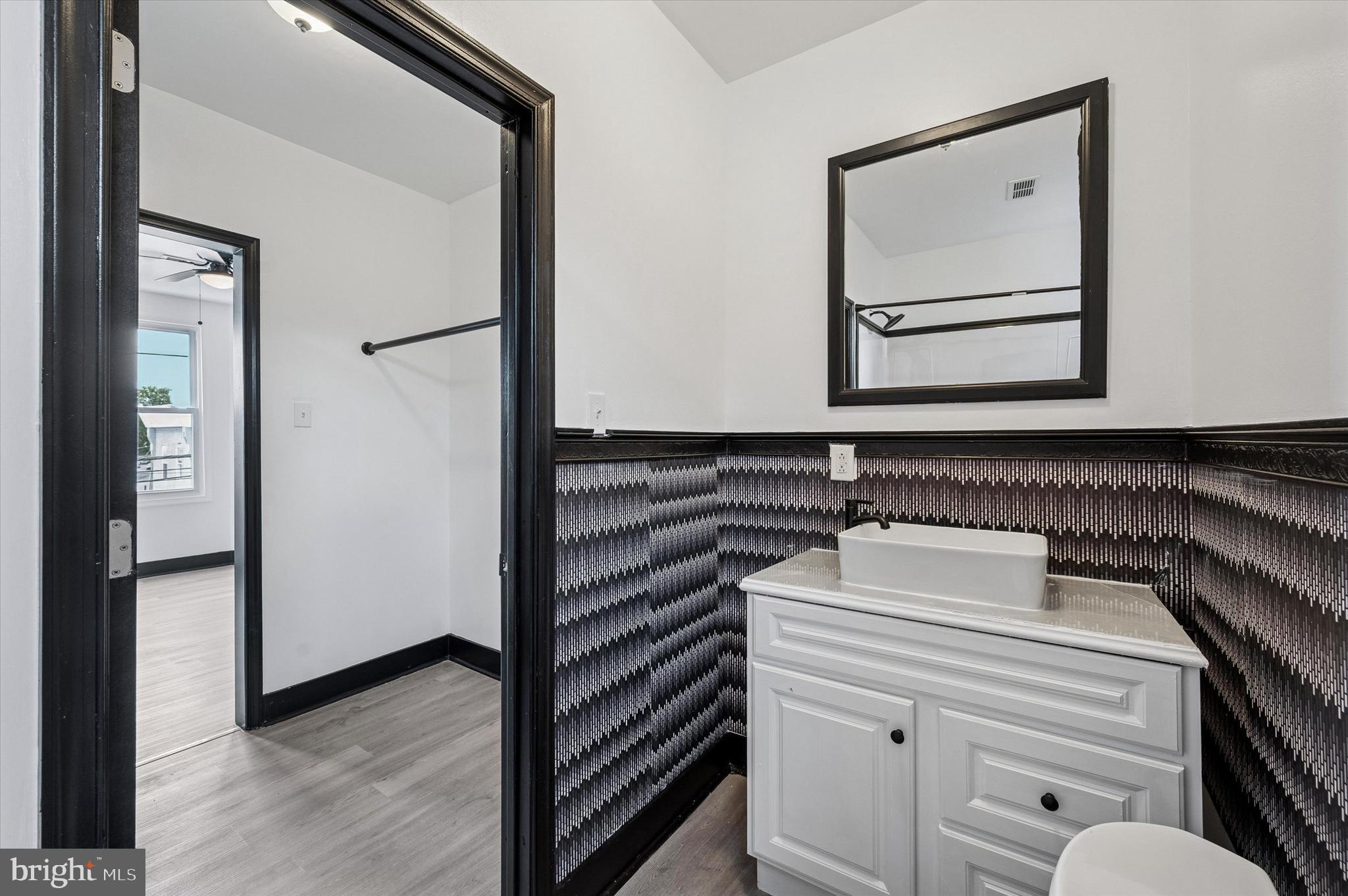 OVERBROOK - Residential