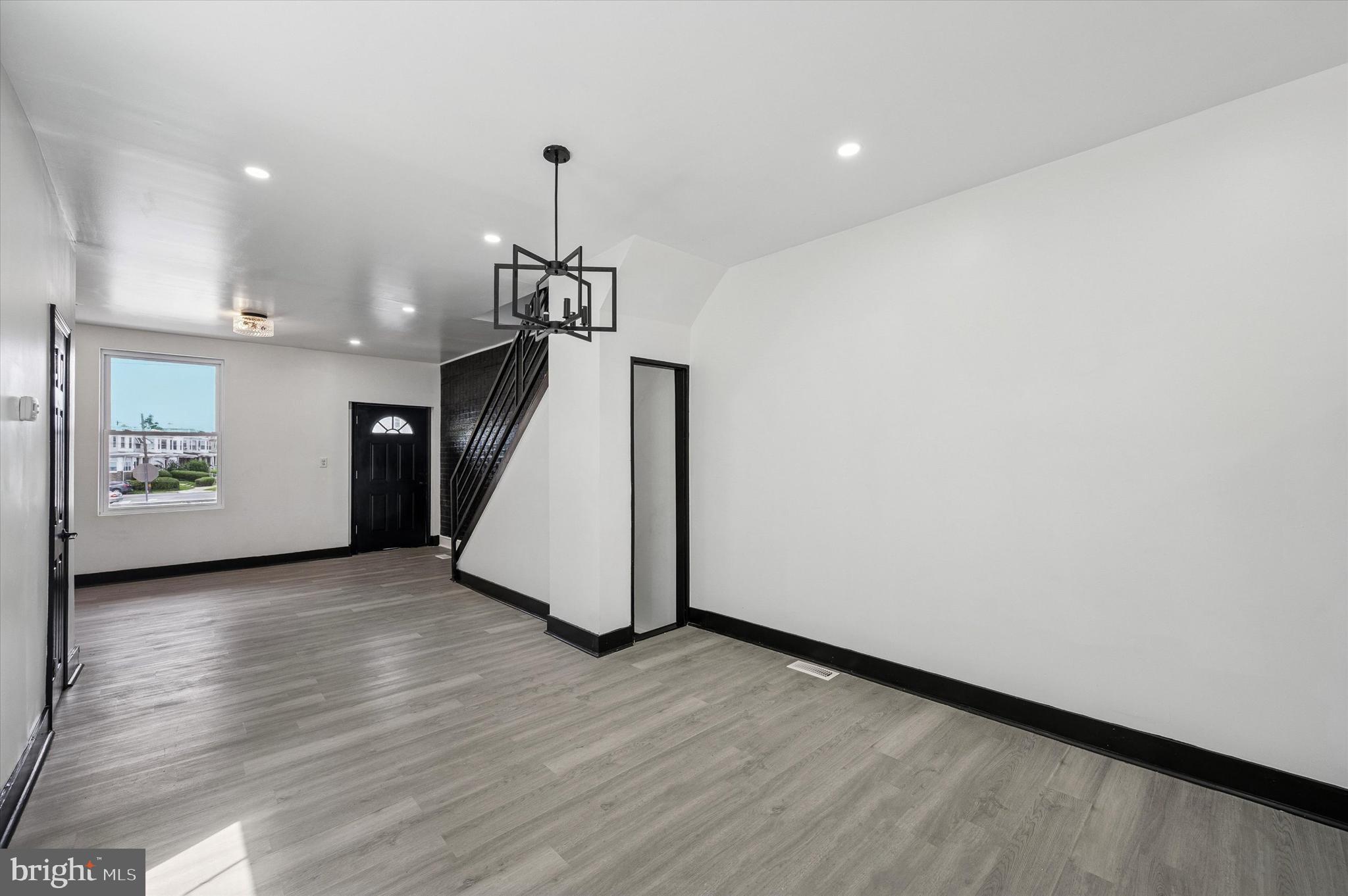 OVERBROOK - Residential