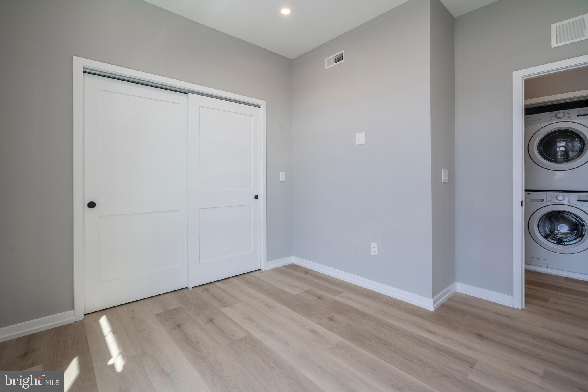 GRADUATE HOSPITAL - Residential Lease