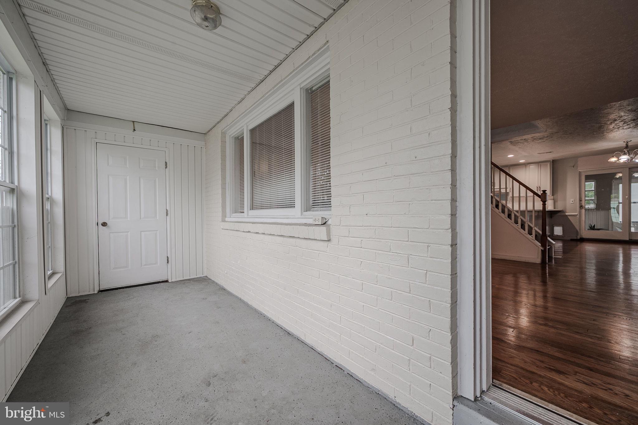 2406 LIMESTONE ROAD