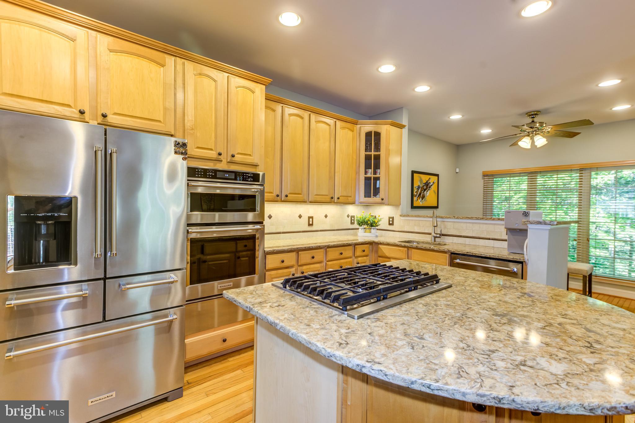 FAIRFAX CENTER LANDBAY - Residential