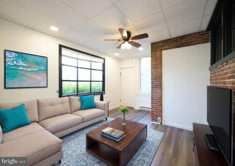 Condo For Rent - 402 N Church Street #2<br/> Chester County, WEST CHESTER, PA 19380