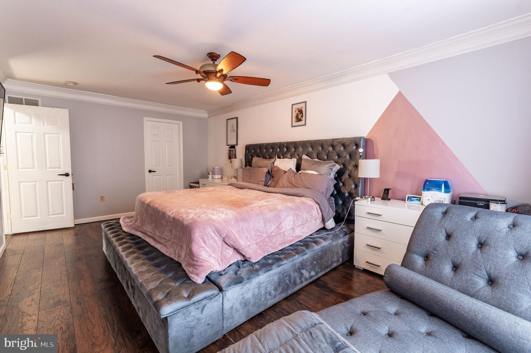 LAFAYETTE ESTATES - Residential