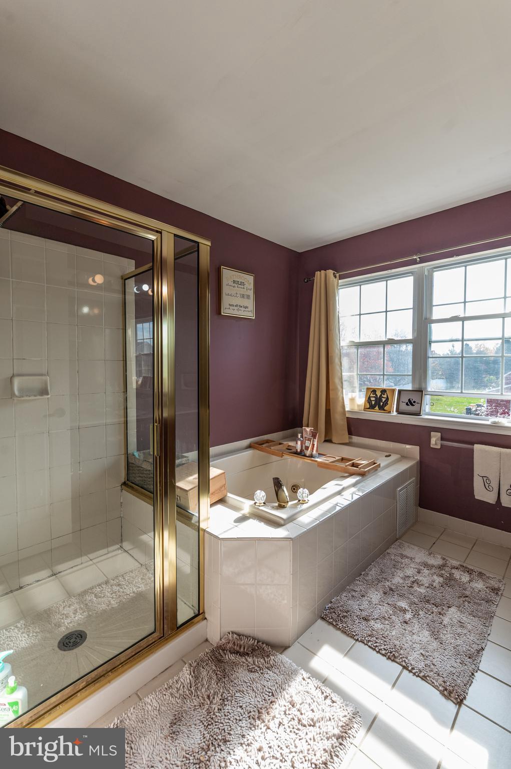 LAFAYETTE ESTATES - Residential