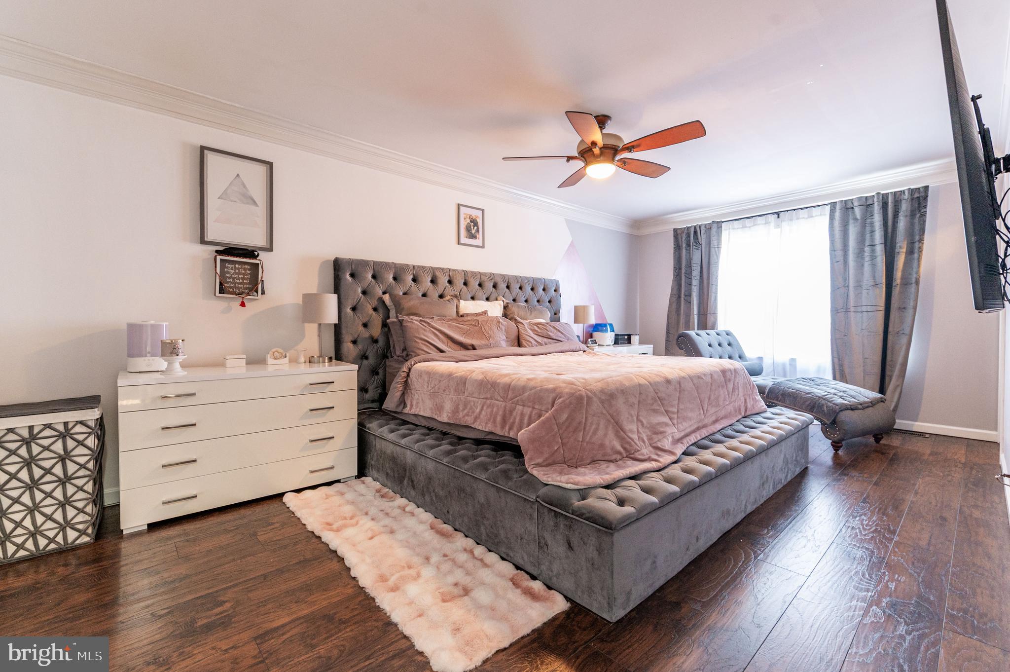 LAFAYETTE ESTATES - Residential