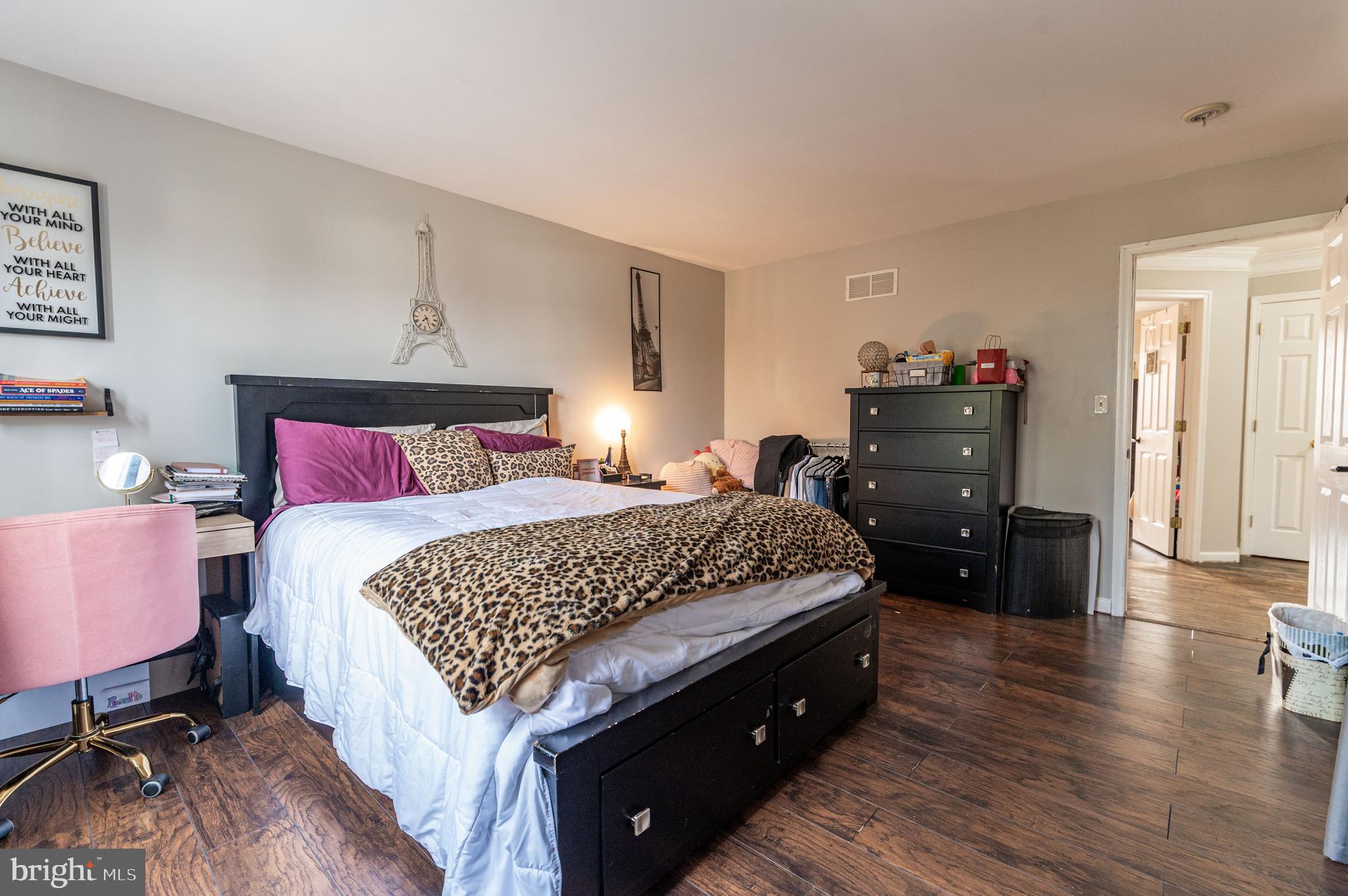 LAFAYETTE ESTATES - Residential