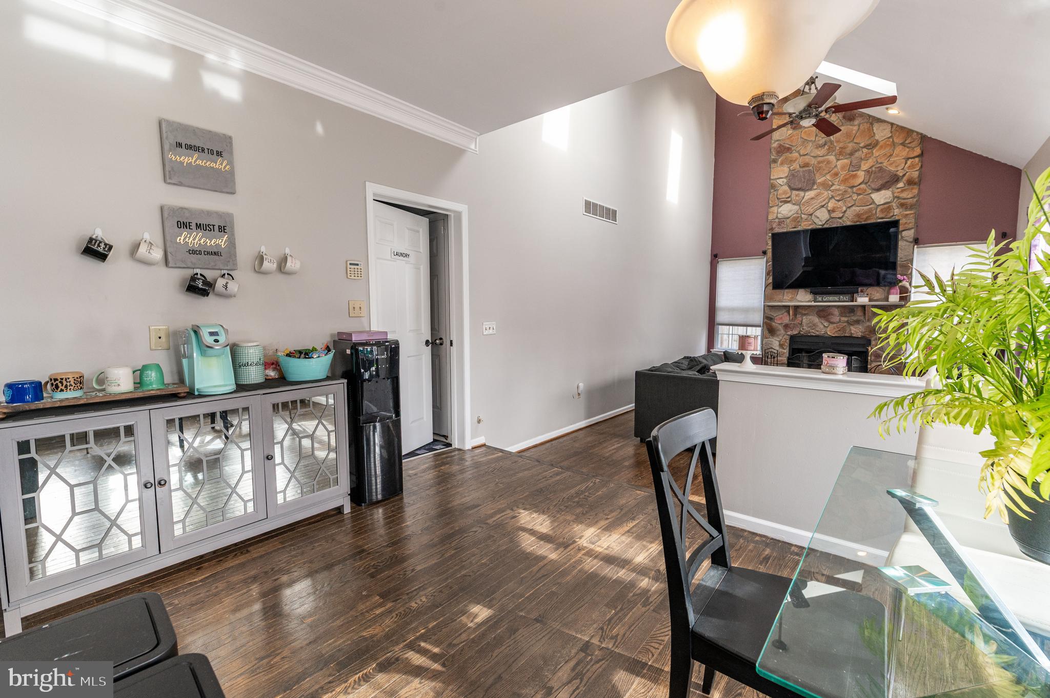 LAFAYETTE ESTATES - Residential