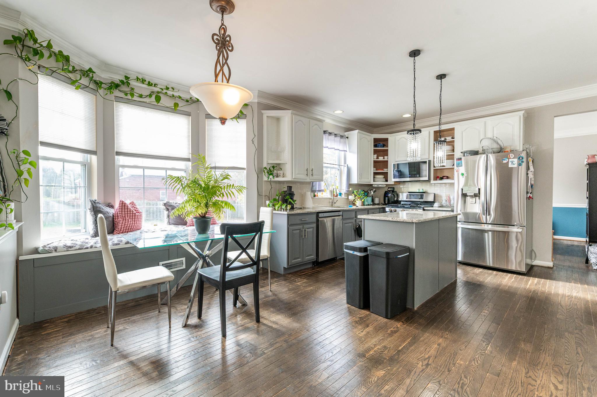 LAFAYETTE ESTATES - Residential