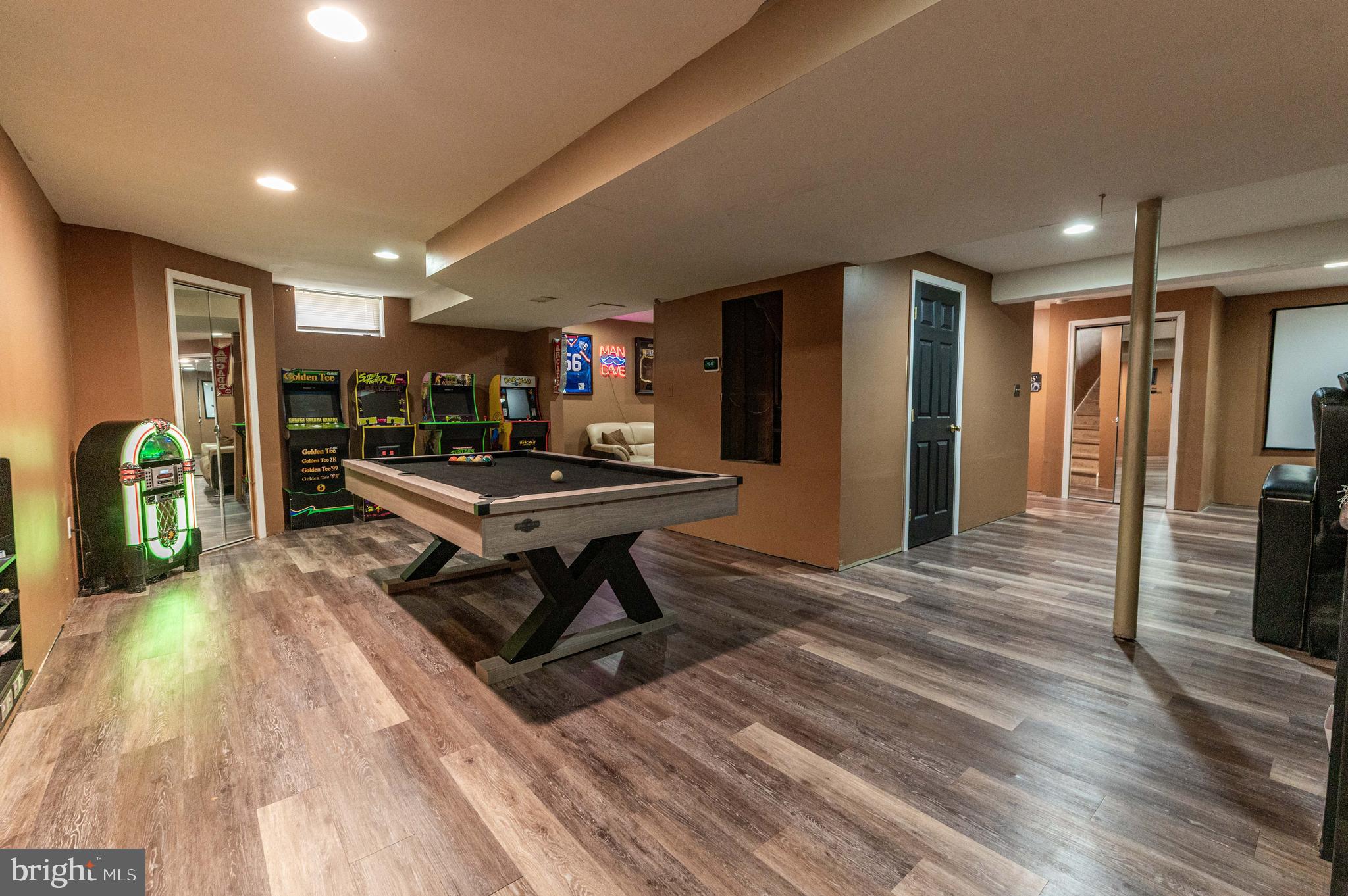 LAFAYETTE ESTATES - Residential