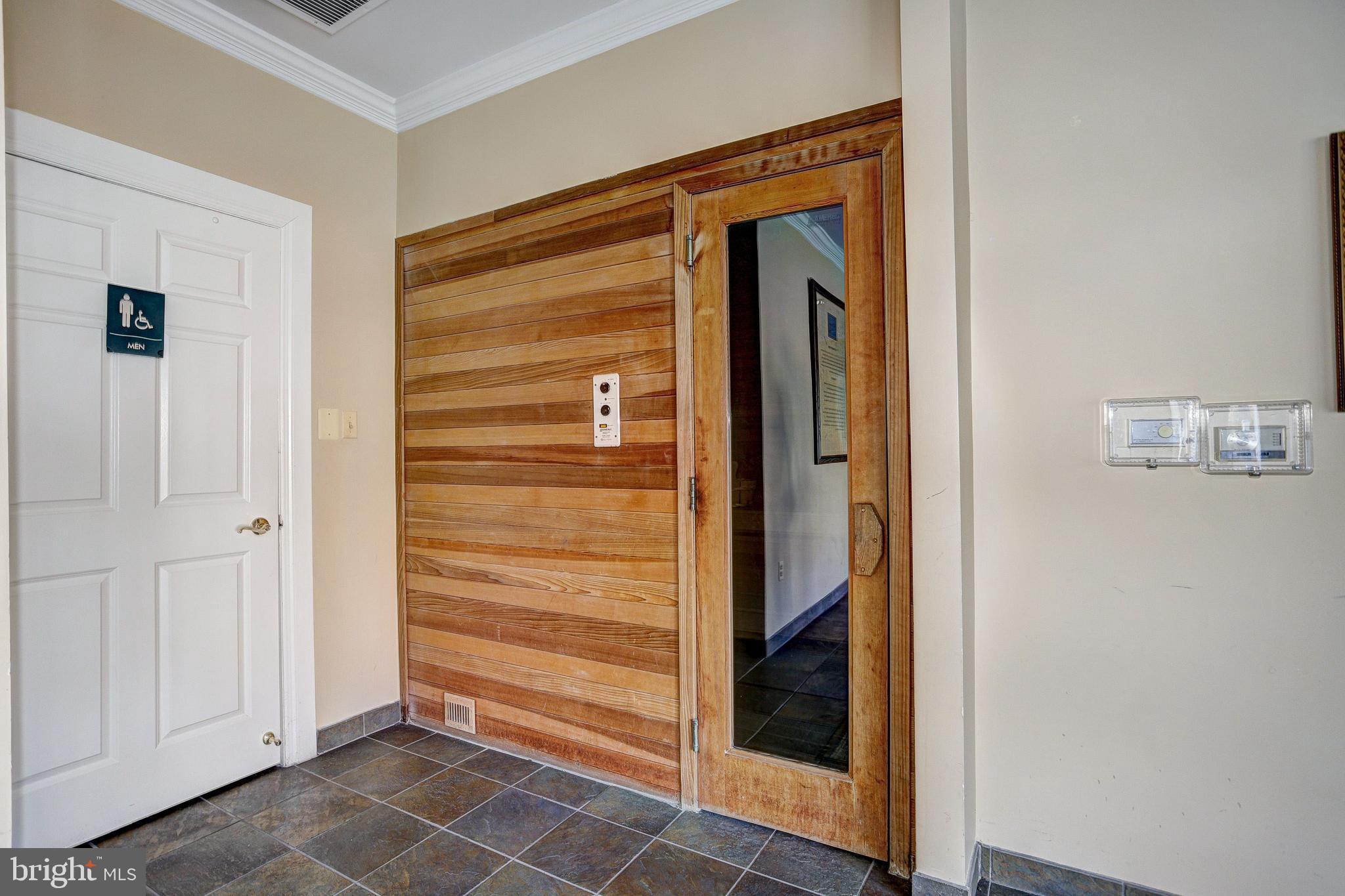 ENCLAVE AT ELLICOTT HILLS - Residential