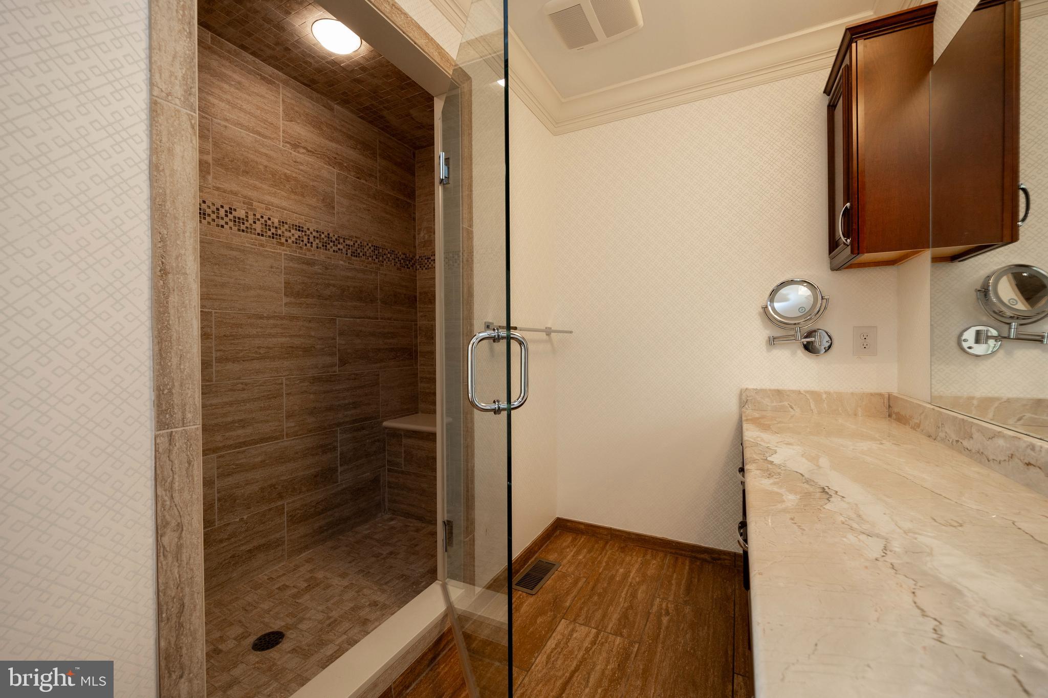 PLUMSOCK - Residential