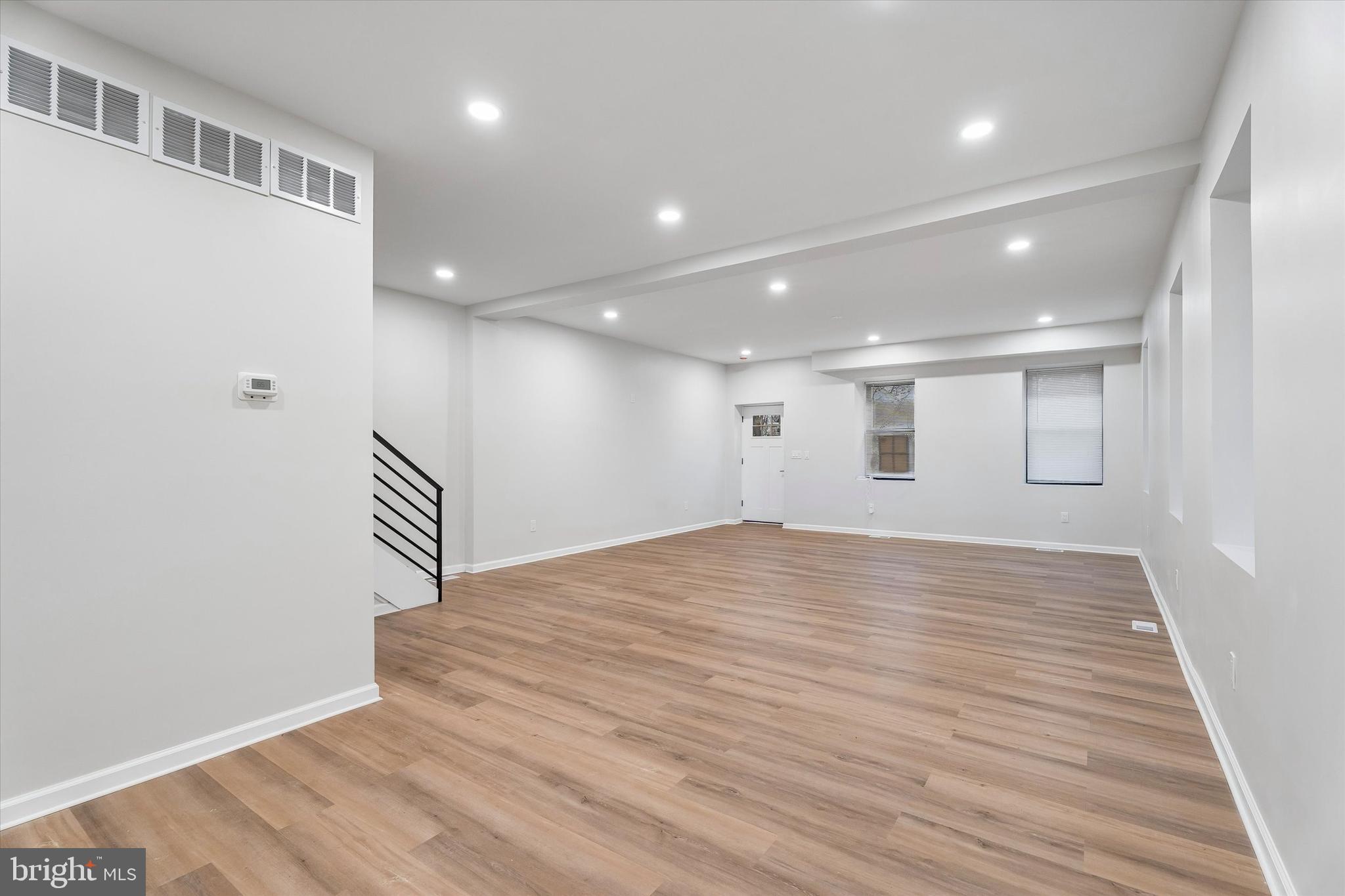 MANAYUNK - Residential