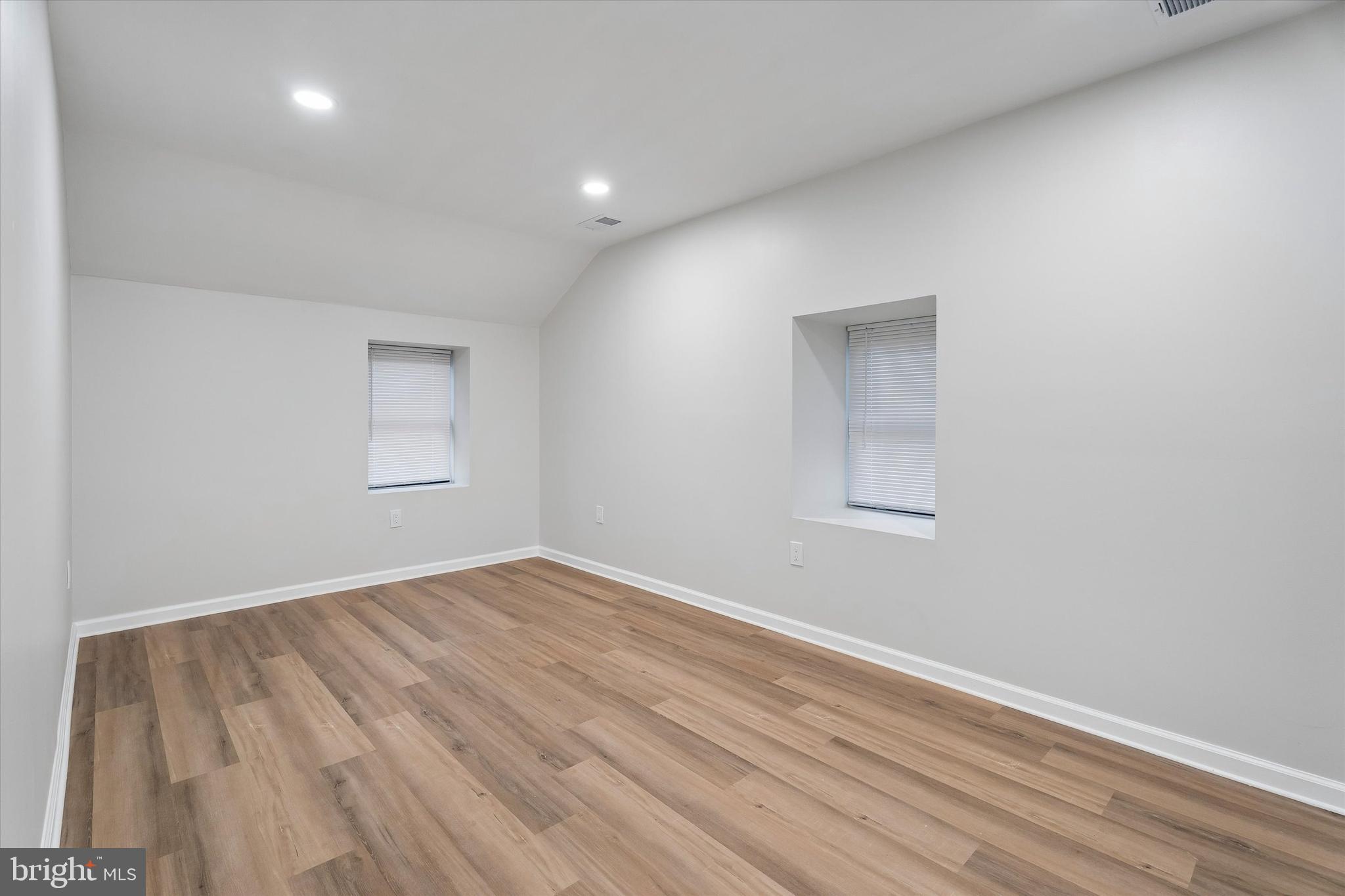 MANAYUNK - Residential