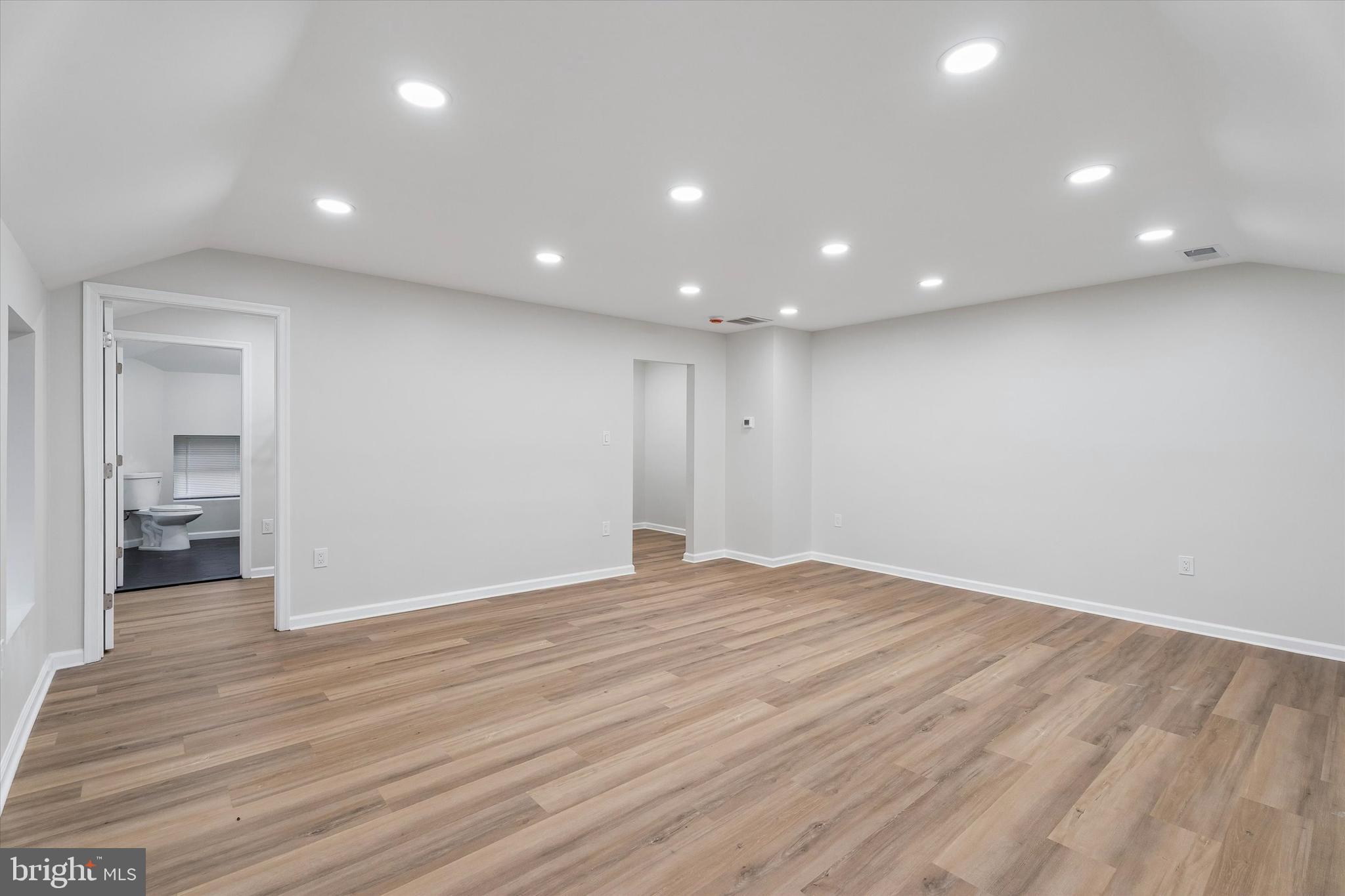 MANAYUNK - Residential