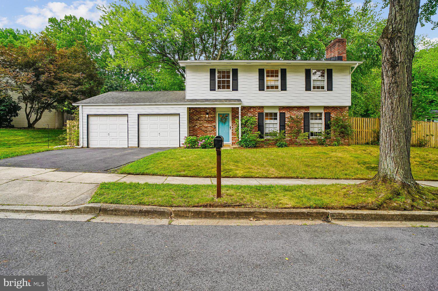 1751 LINKWOOD LANE