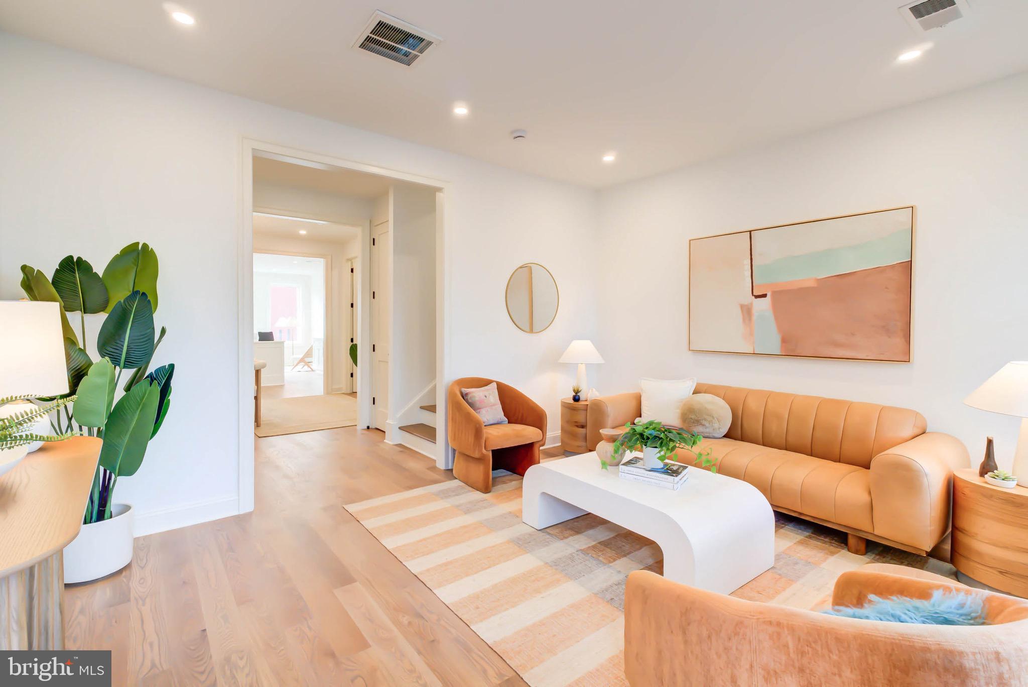 153 NORTH CAROLINA AVENUE SE