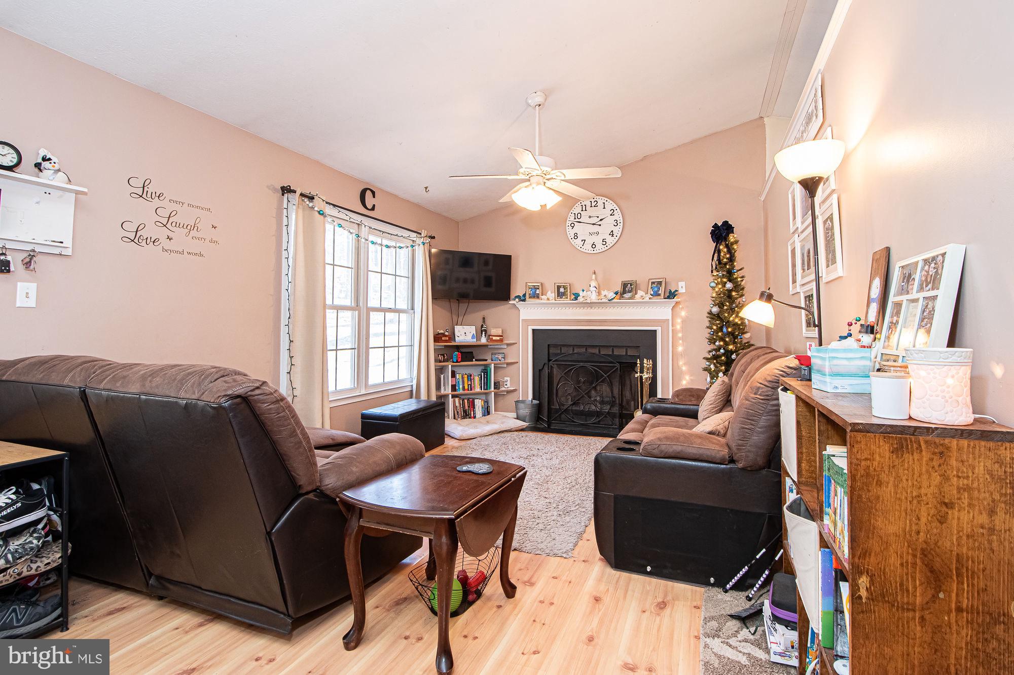 BLUE MOUNTAIN - Residential