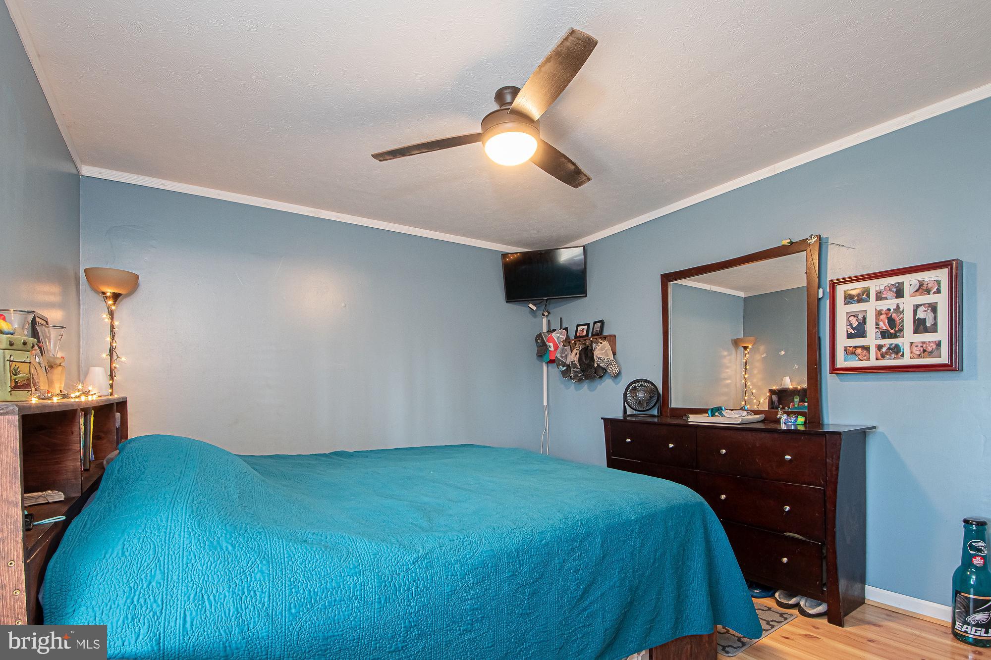 BLUE MOUNTAIN - Residential