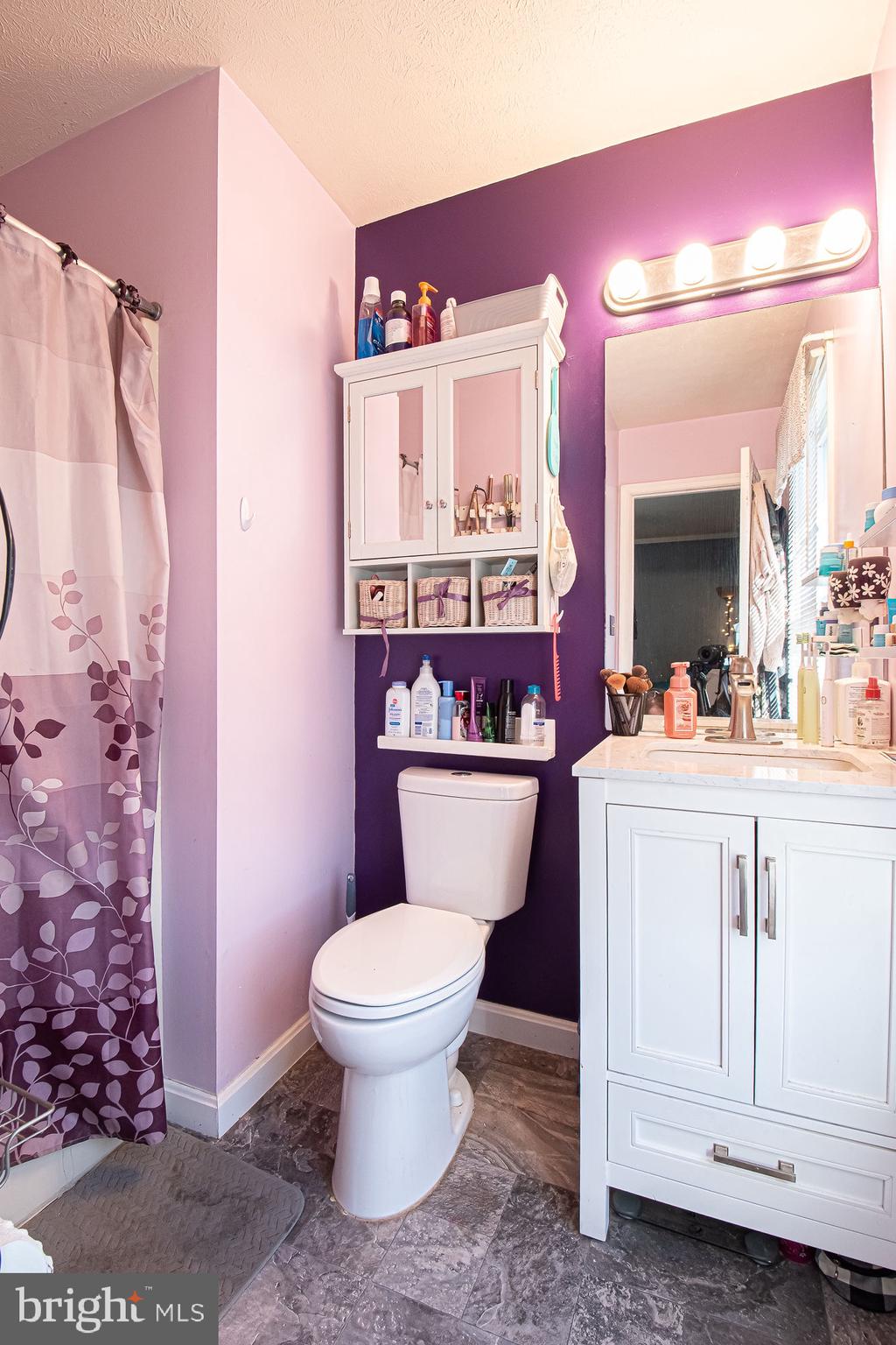 BLUE MOUNTAIN - Residential