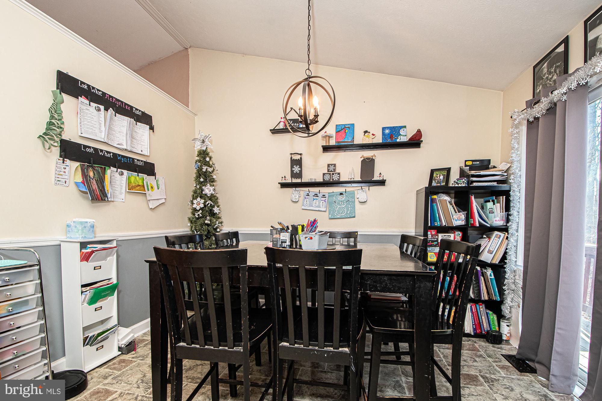 BLUE MOUNTAIN - Residential