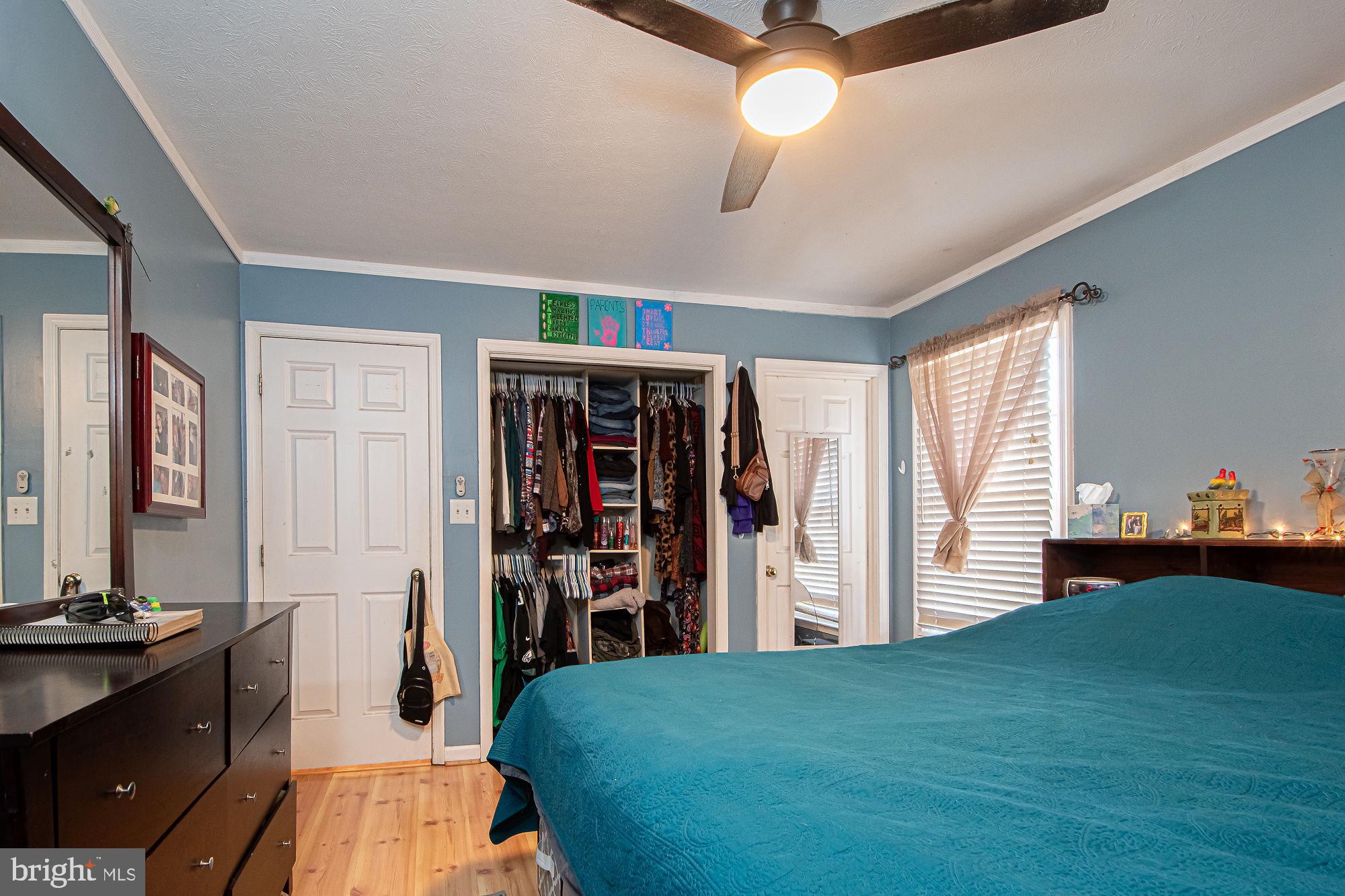 BLUE MOUNTAIN - Residential