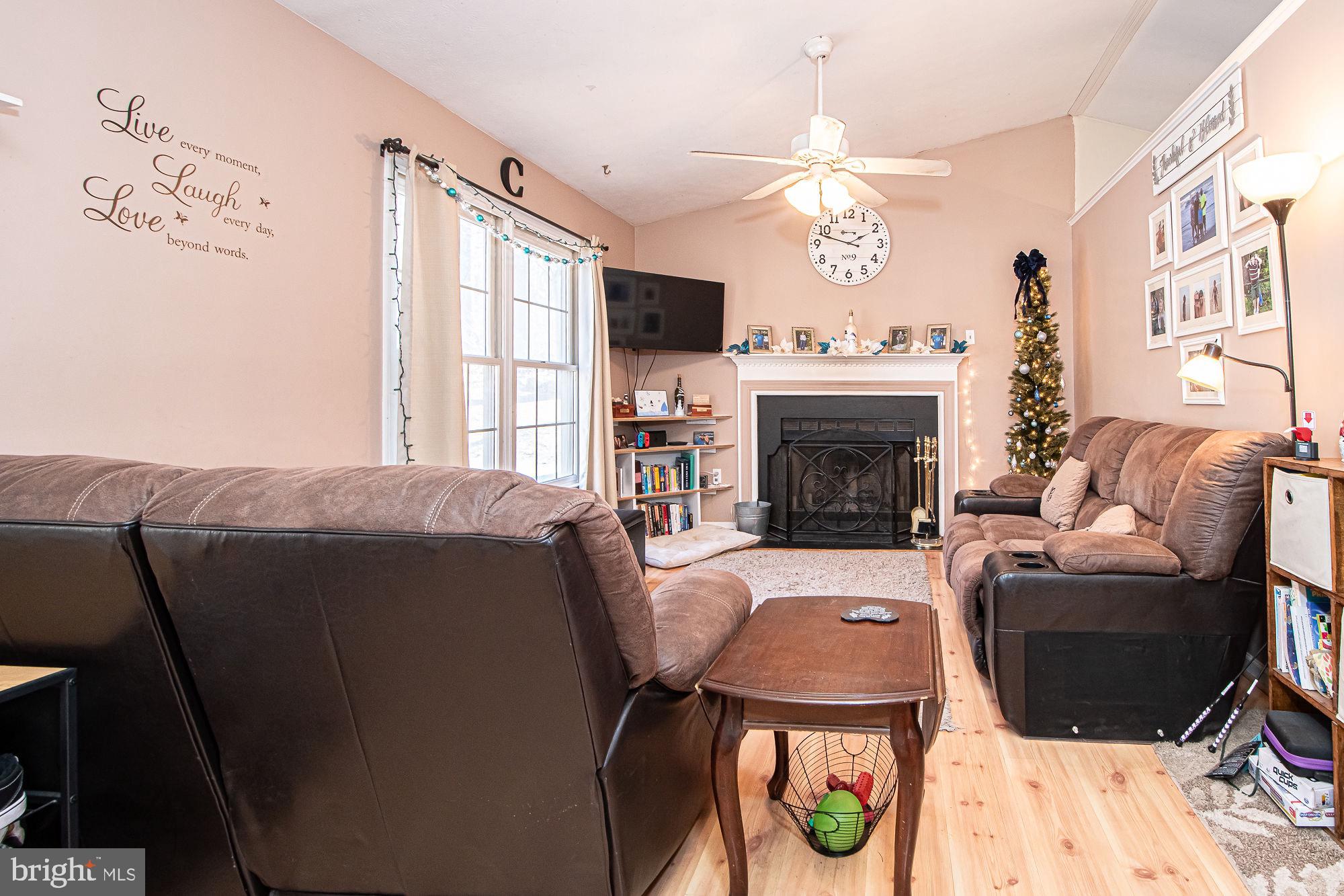 BLUE MOUNTAIN - Residential