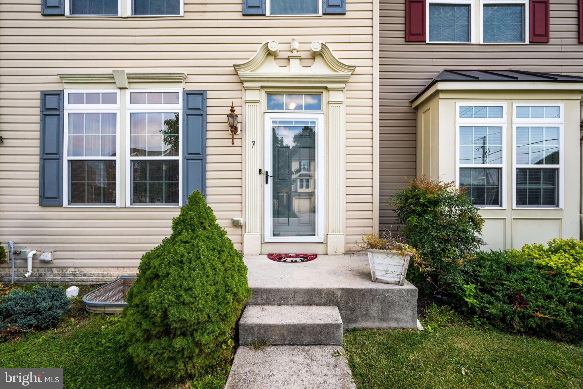 7 FOREST VIEW TERRACE