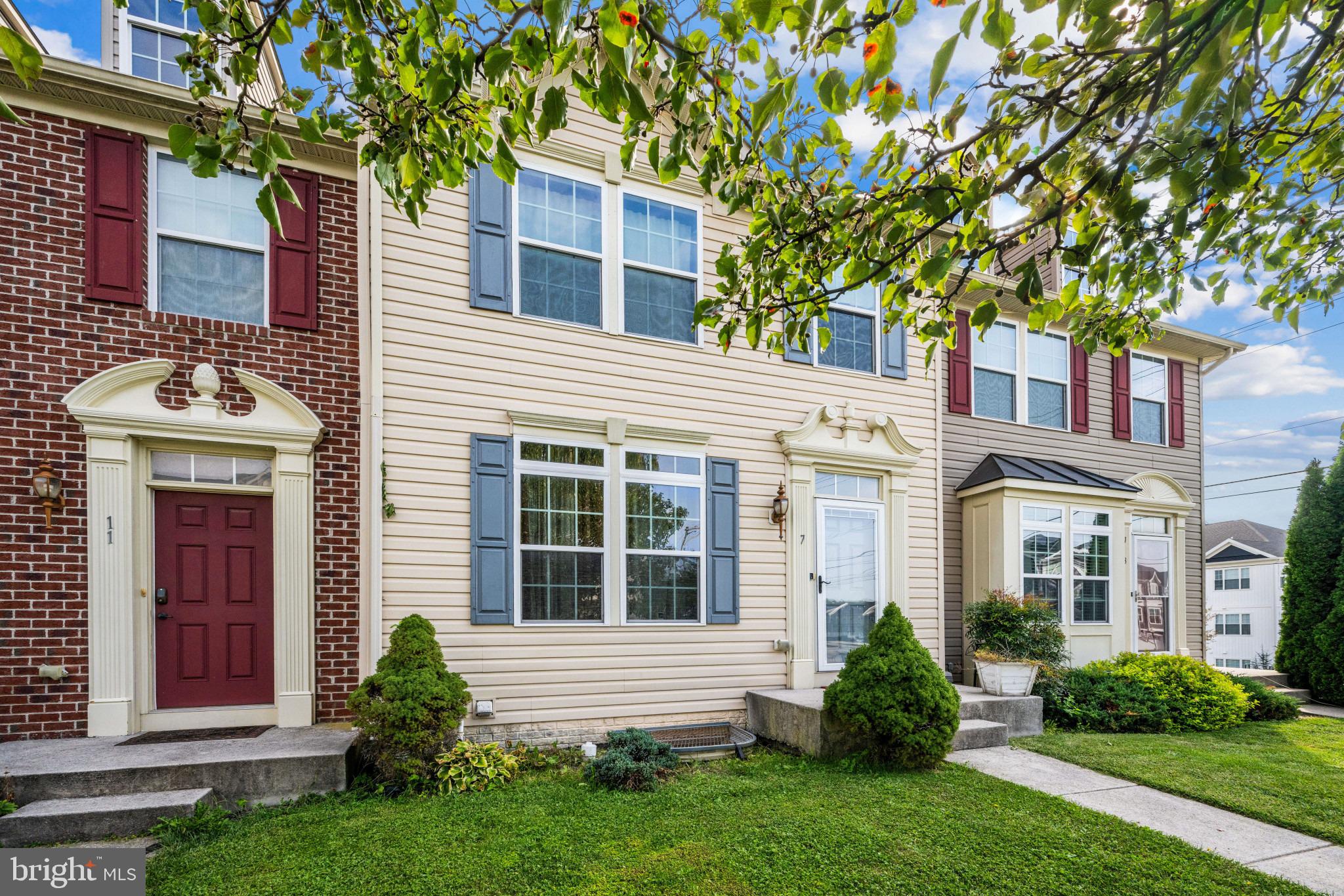 7 FOREST VIEW TERRACE